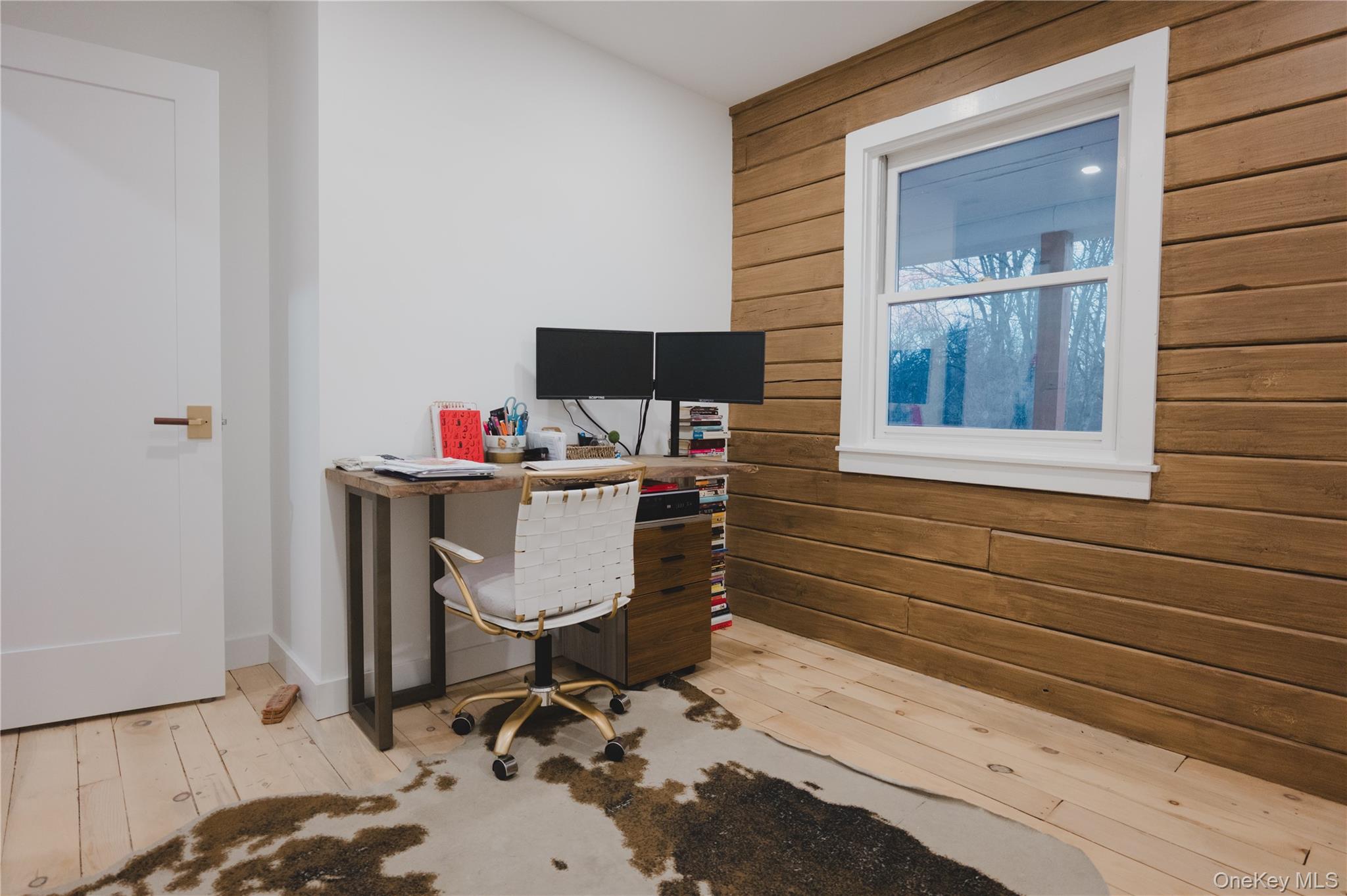 281 Falls Road, Hudson, NY 12534