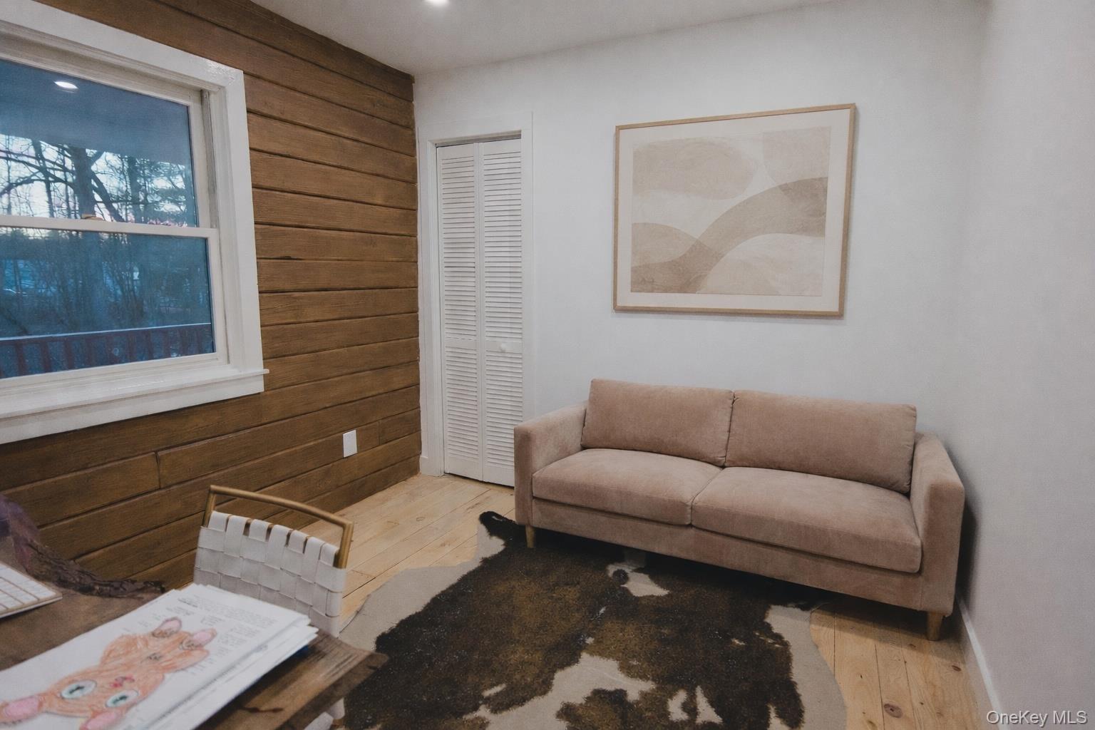 281 Falls Road, Hudson, NY 12534