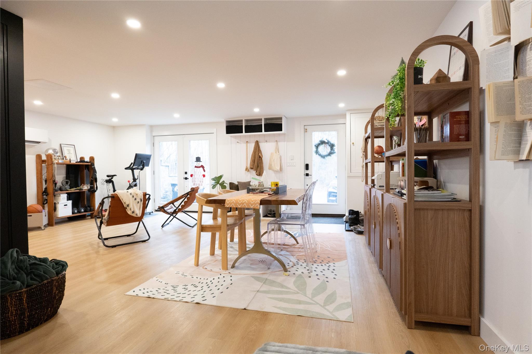 281 Falls Road, Hudson, NY 12534