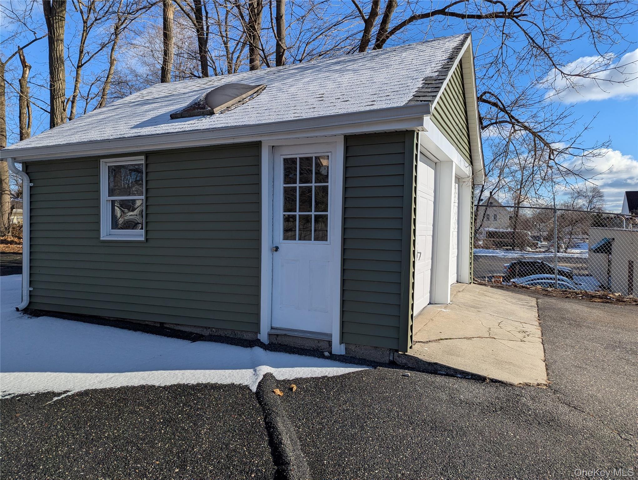 153 W Main Street, Kings Park, NY 11754