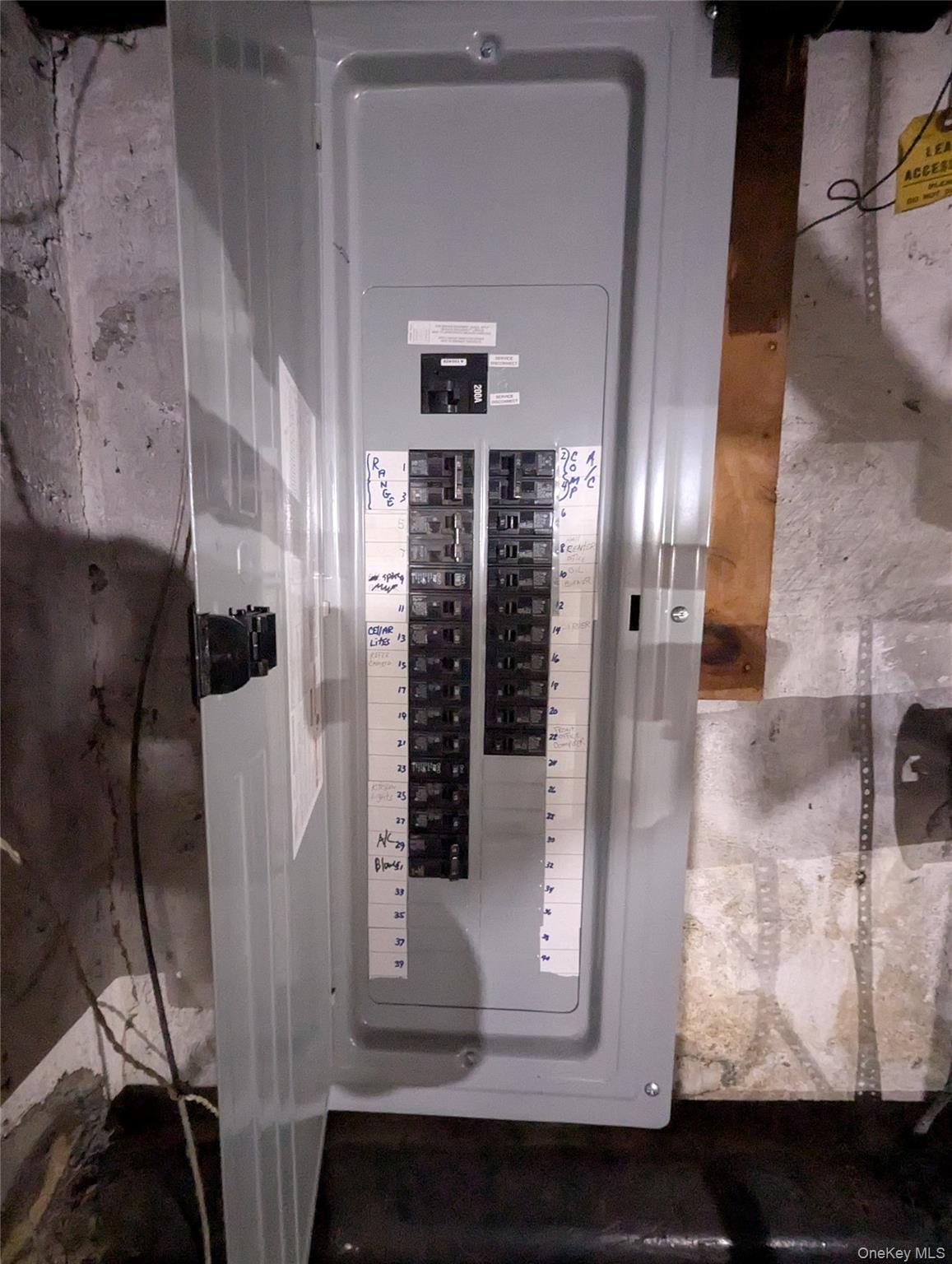 153 W Main Street, Kings Park, NY 11754