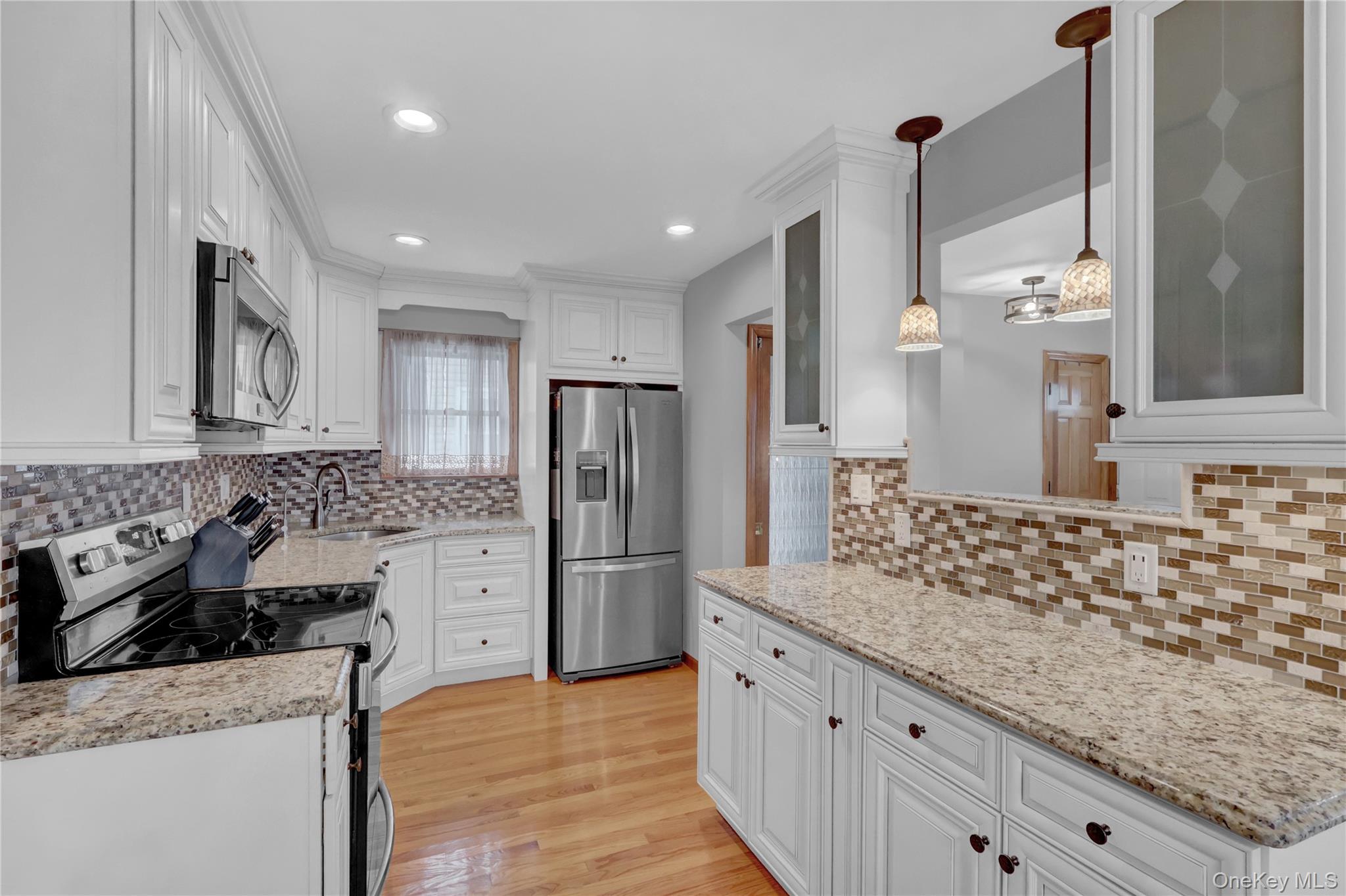 57 Roosevelt Drive, Bethpage, NY 11714