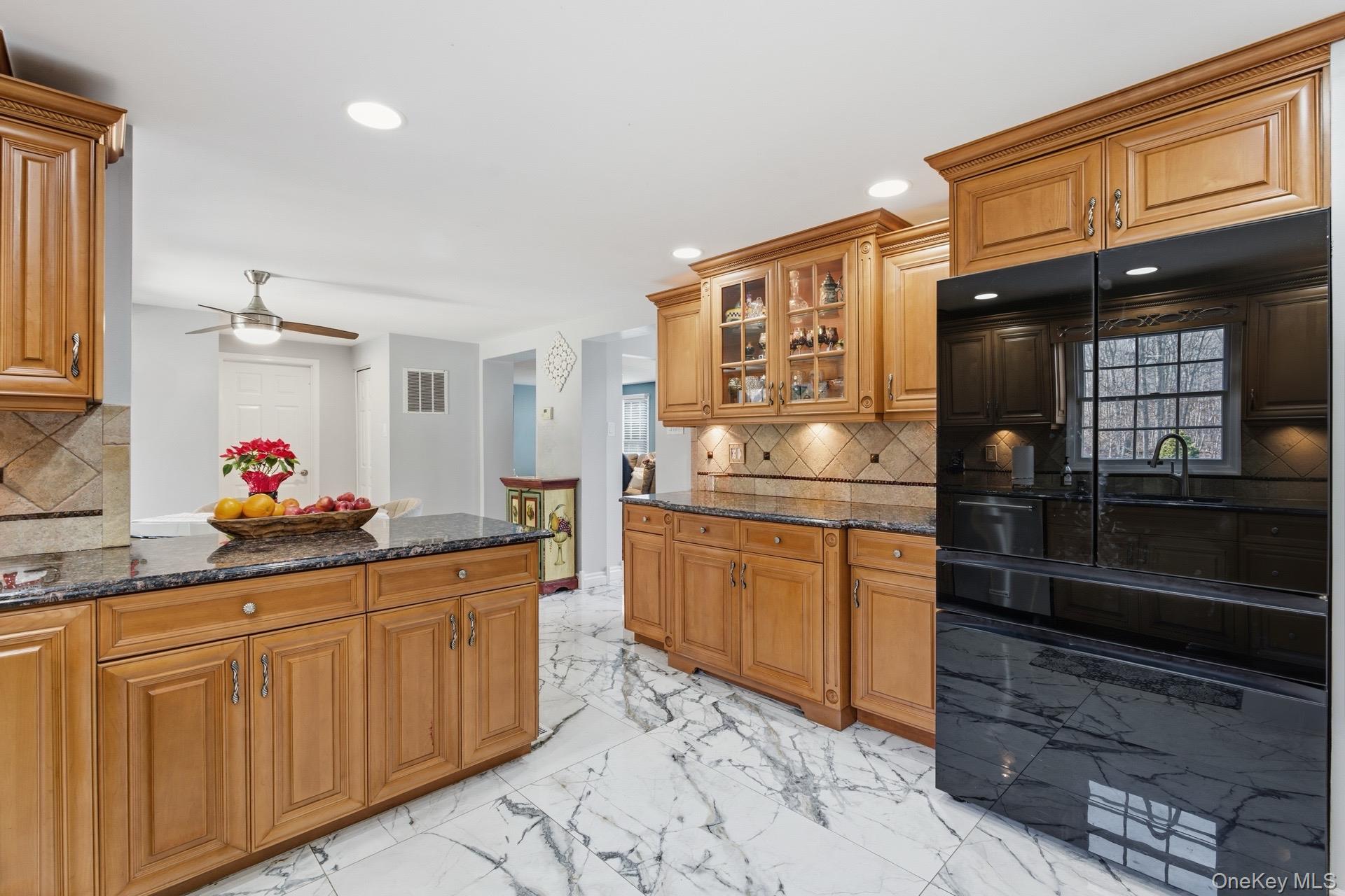 39 Foreston Circle, Manorville, NY 11949