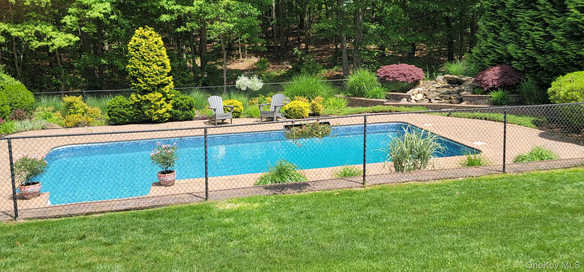 39 Foreston Circle, Manorville, NY 11949