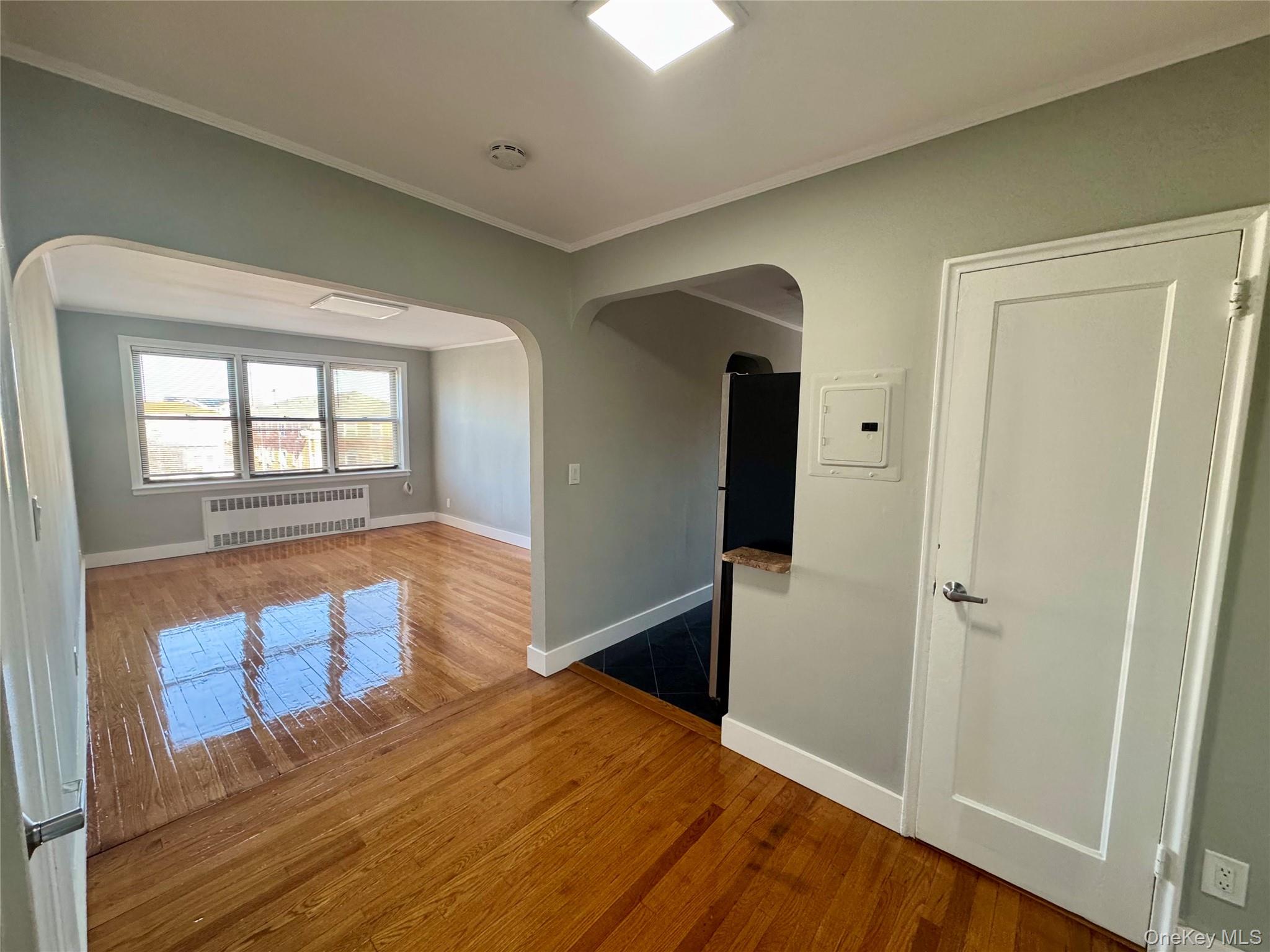 302 E Broadway # 2J, Long Beach, NY 11561