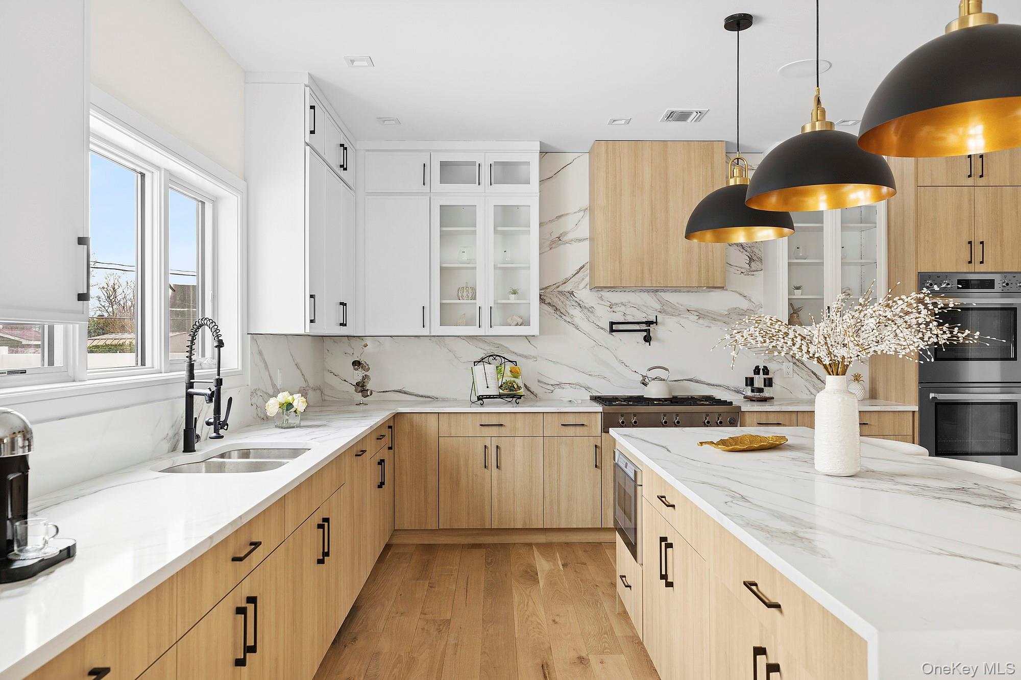 39 Forest Lane, Westbury, NY 11590