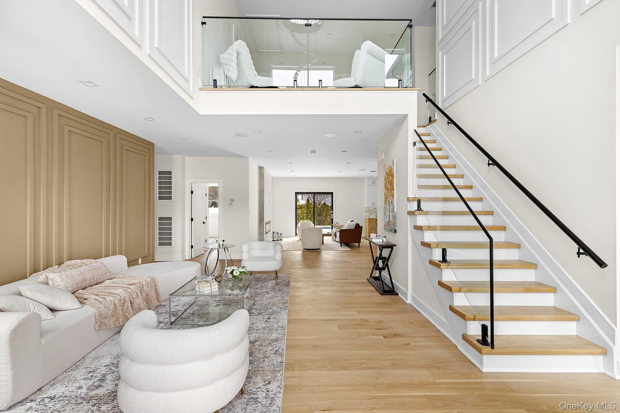 39 Forest Lane, Westbury, NY 11590