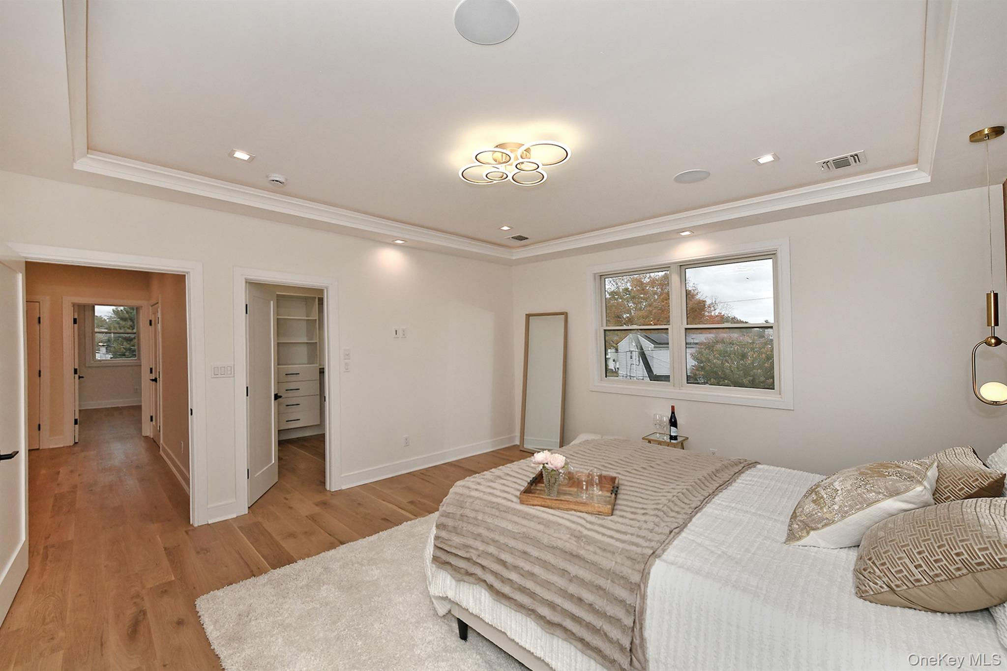 39 Forest Lane, Westbury, NY 11590