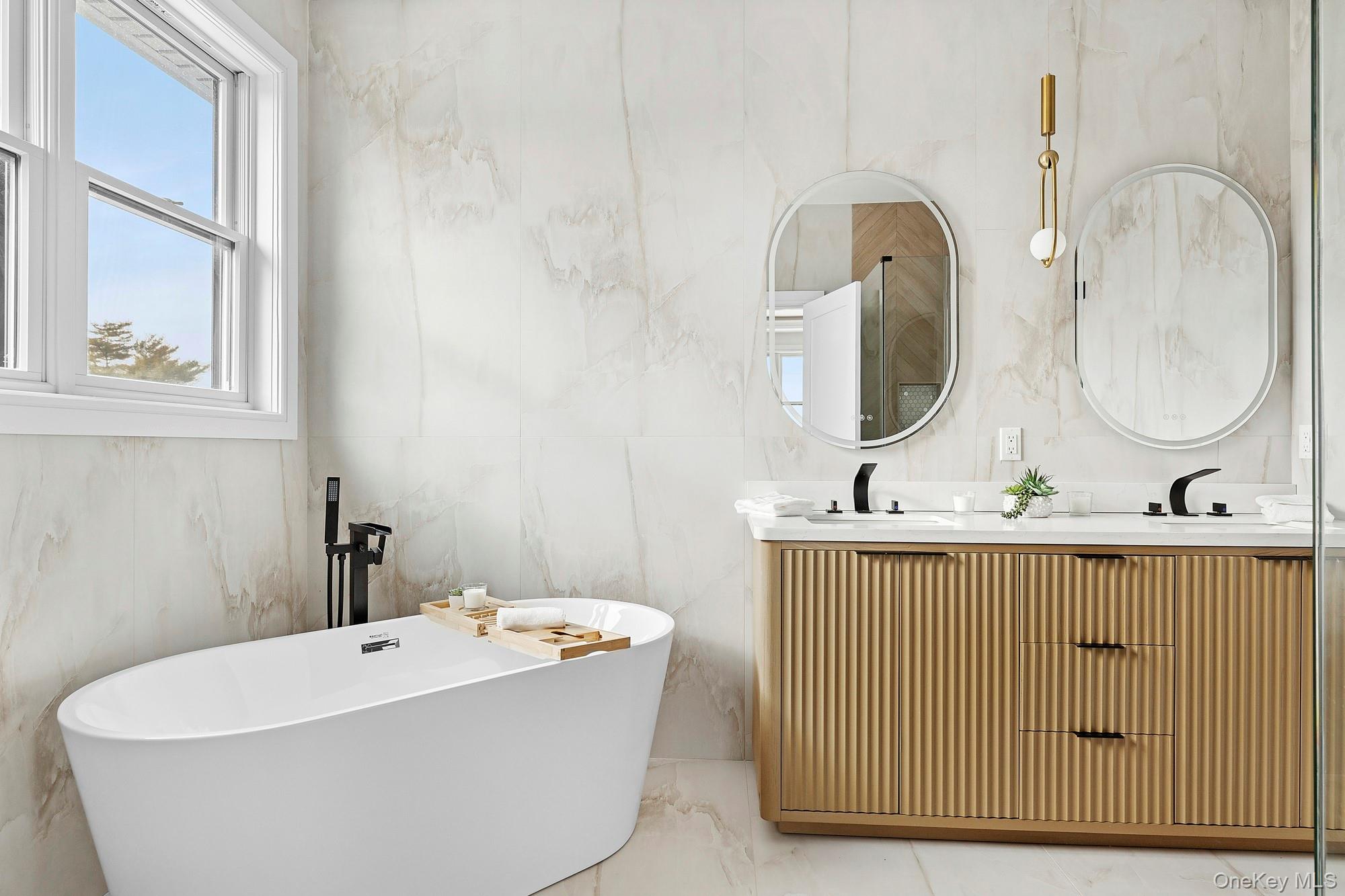 39 Forest Lane, Westbury, NY 11590