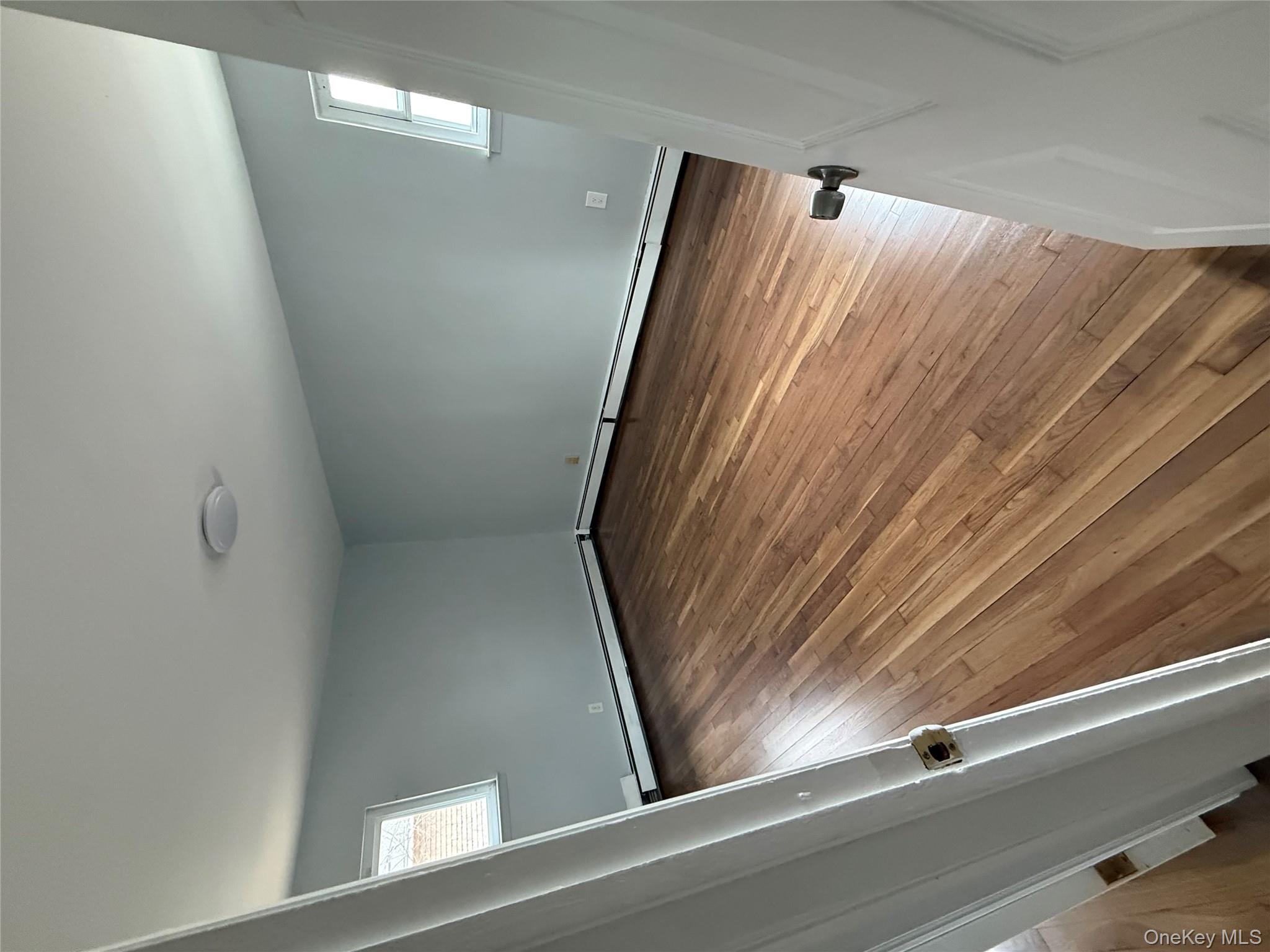 28 Weir, Hempstead, NY 11550