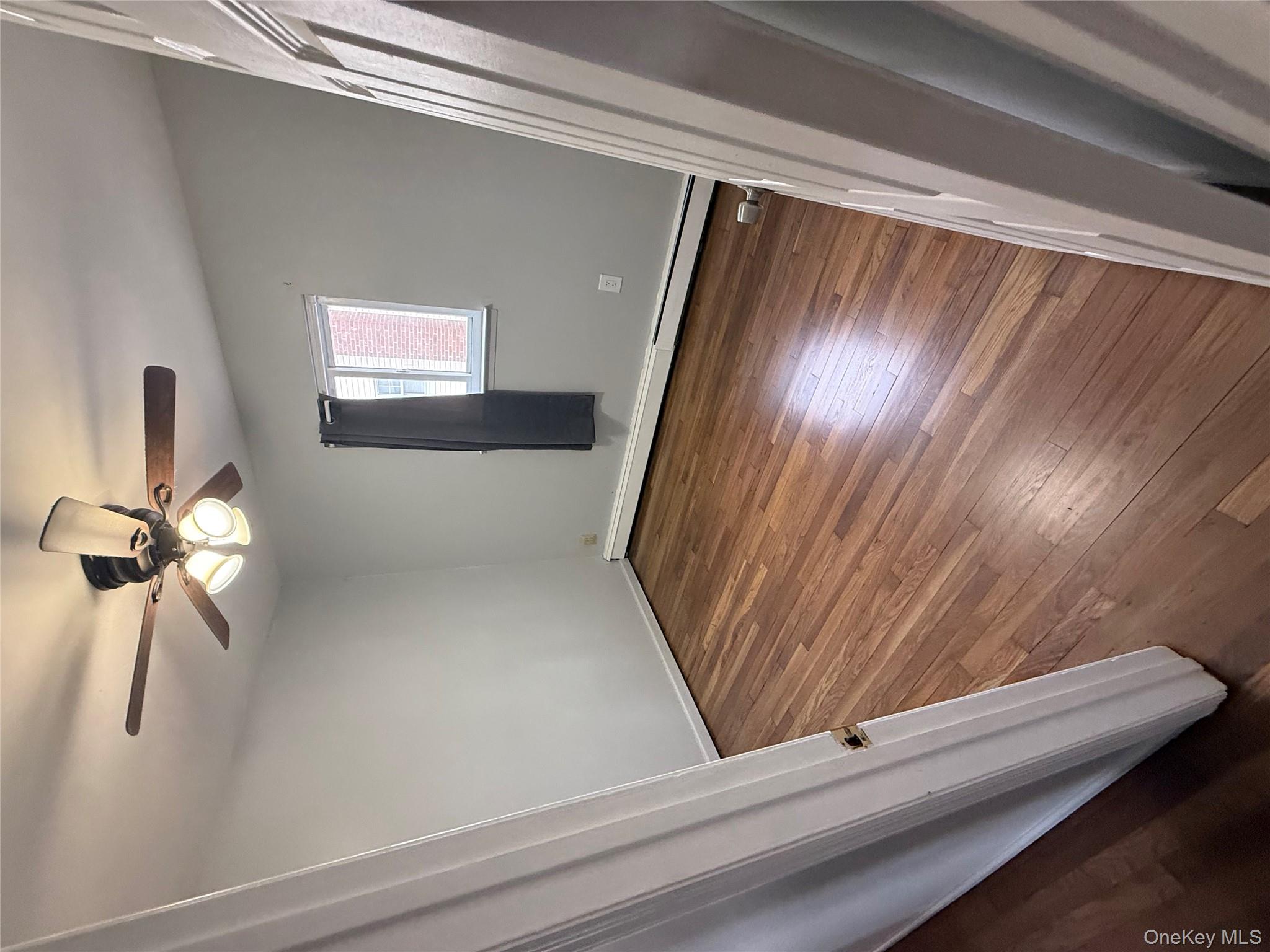 28 Weir, Hempstead, NY 11550