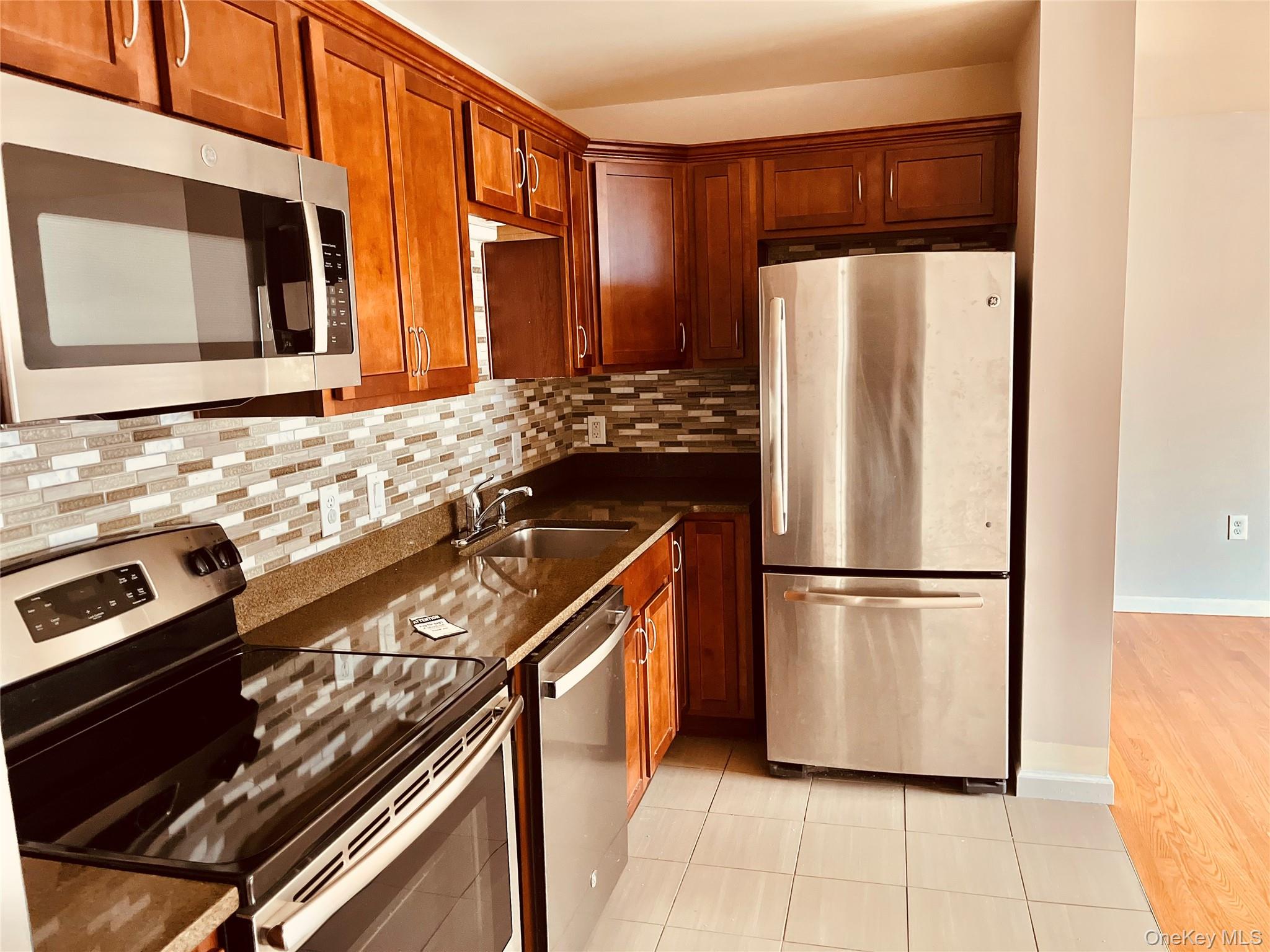 160 Chatterton Avenue # 1A, White Plains, NY 10606