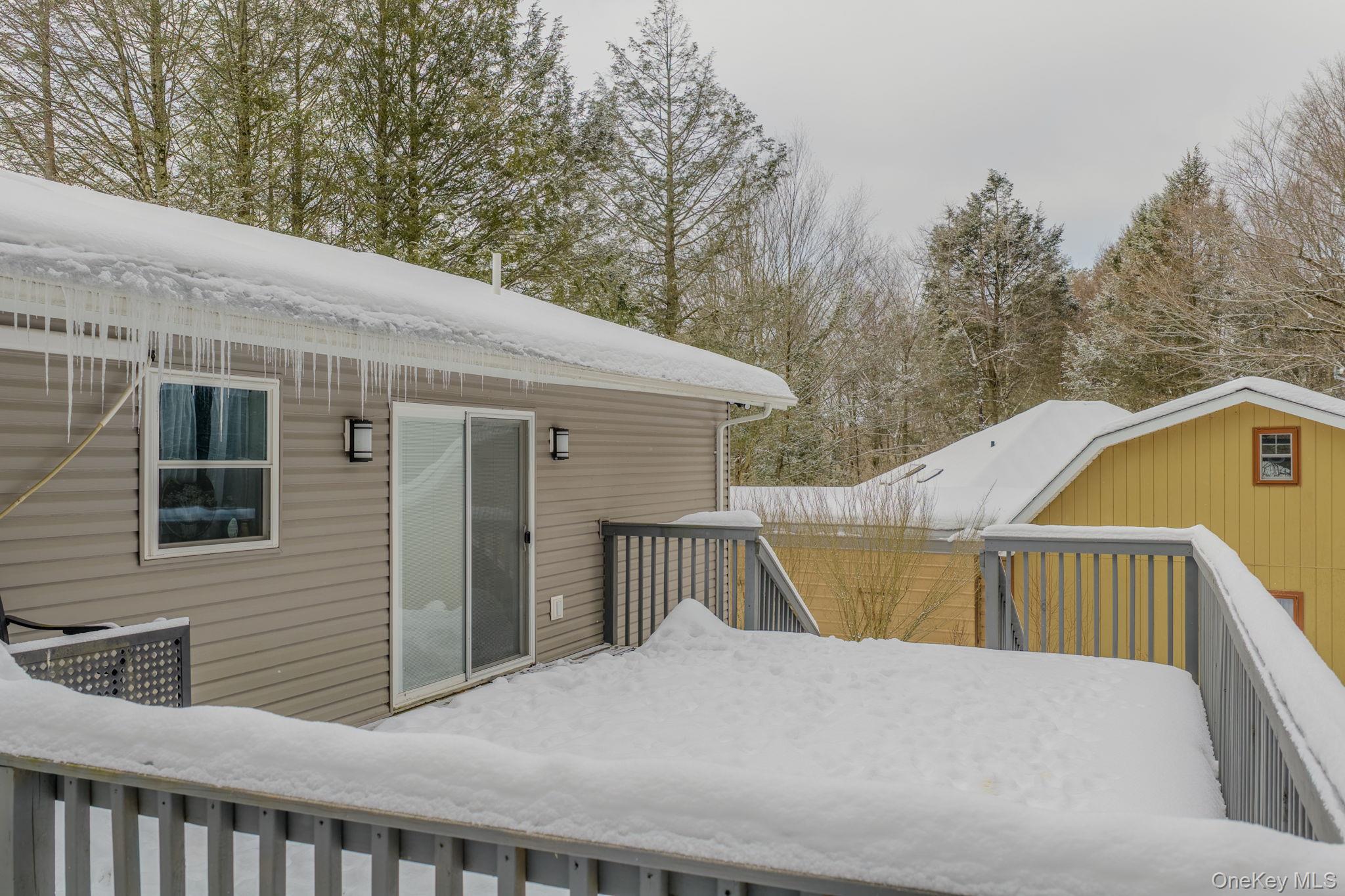 4 Ray Lane, Loch Sheldrake, NY 12733