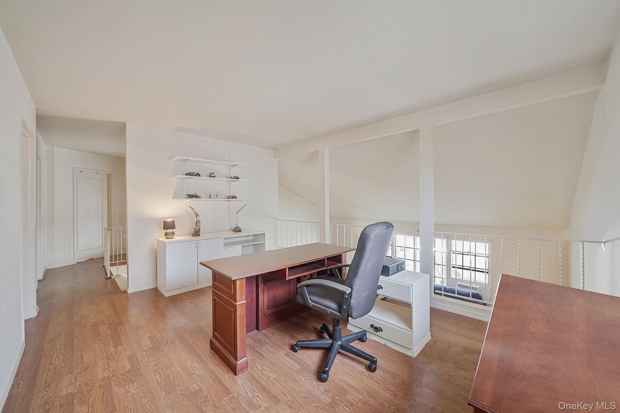 8 Linden Street, Selden, NY 11784