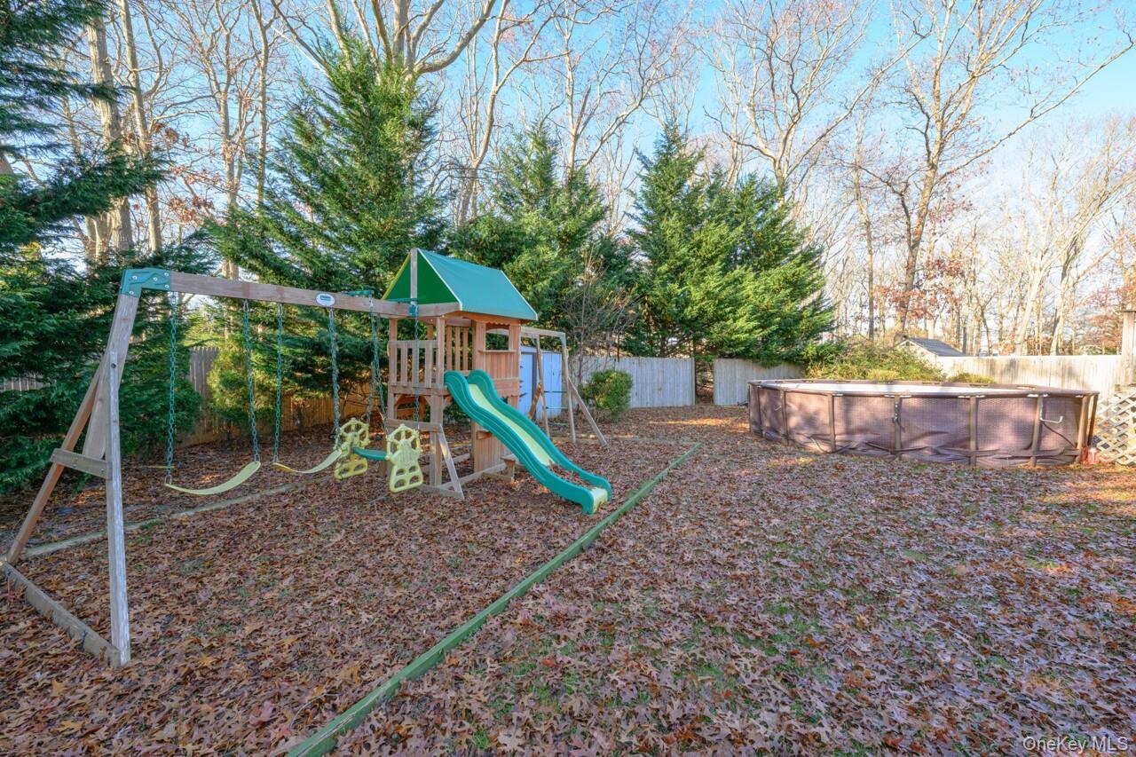 22 Garden Place, Shirley, NY 11967