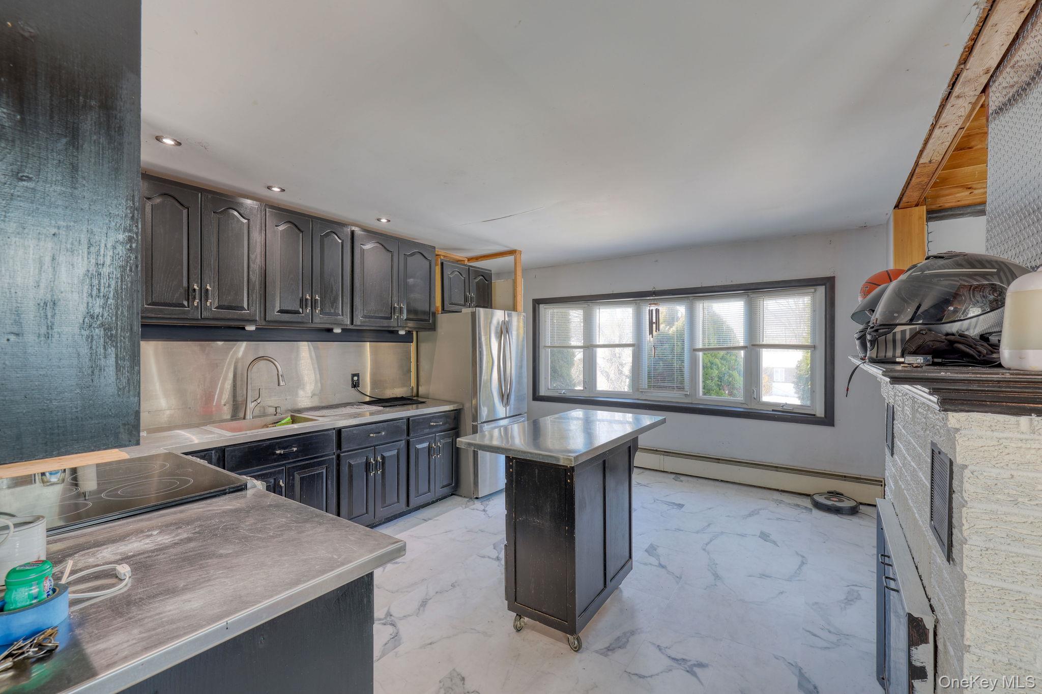 29 Vans Terrace, Lake Katrine, NY 12449