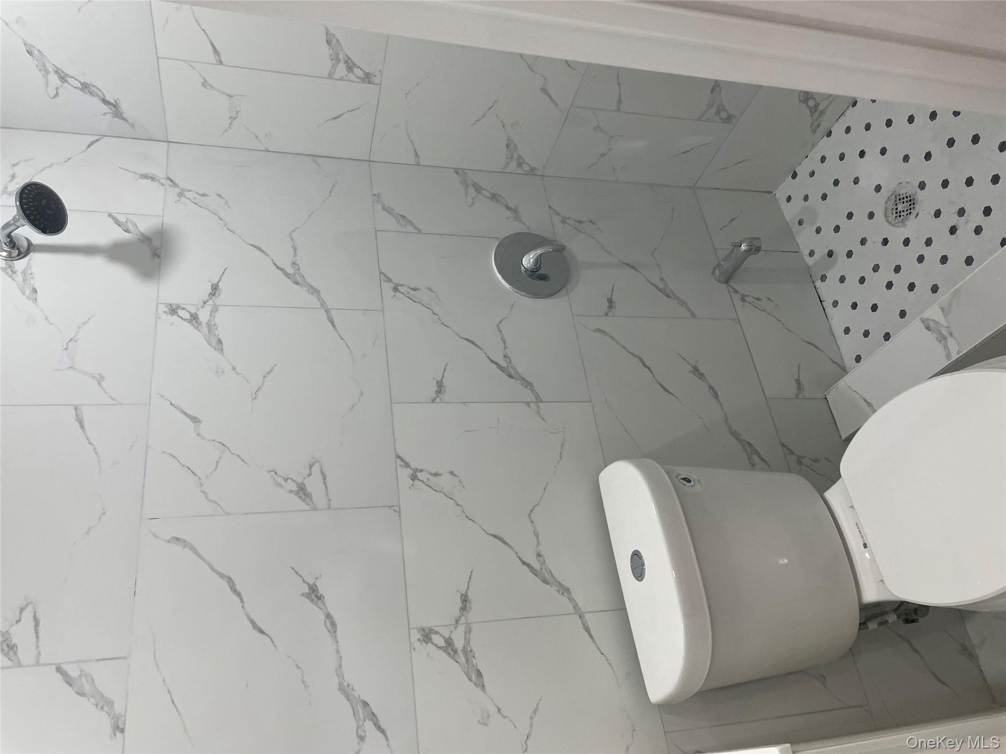 10481 165th Street, Jamaica, NY 11433