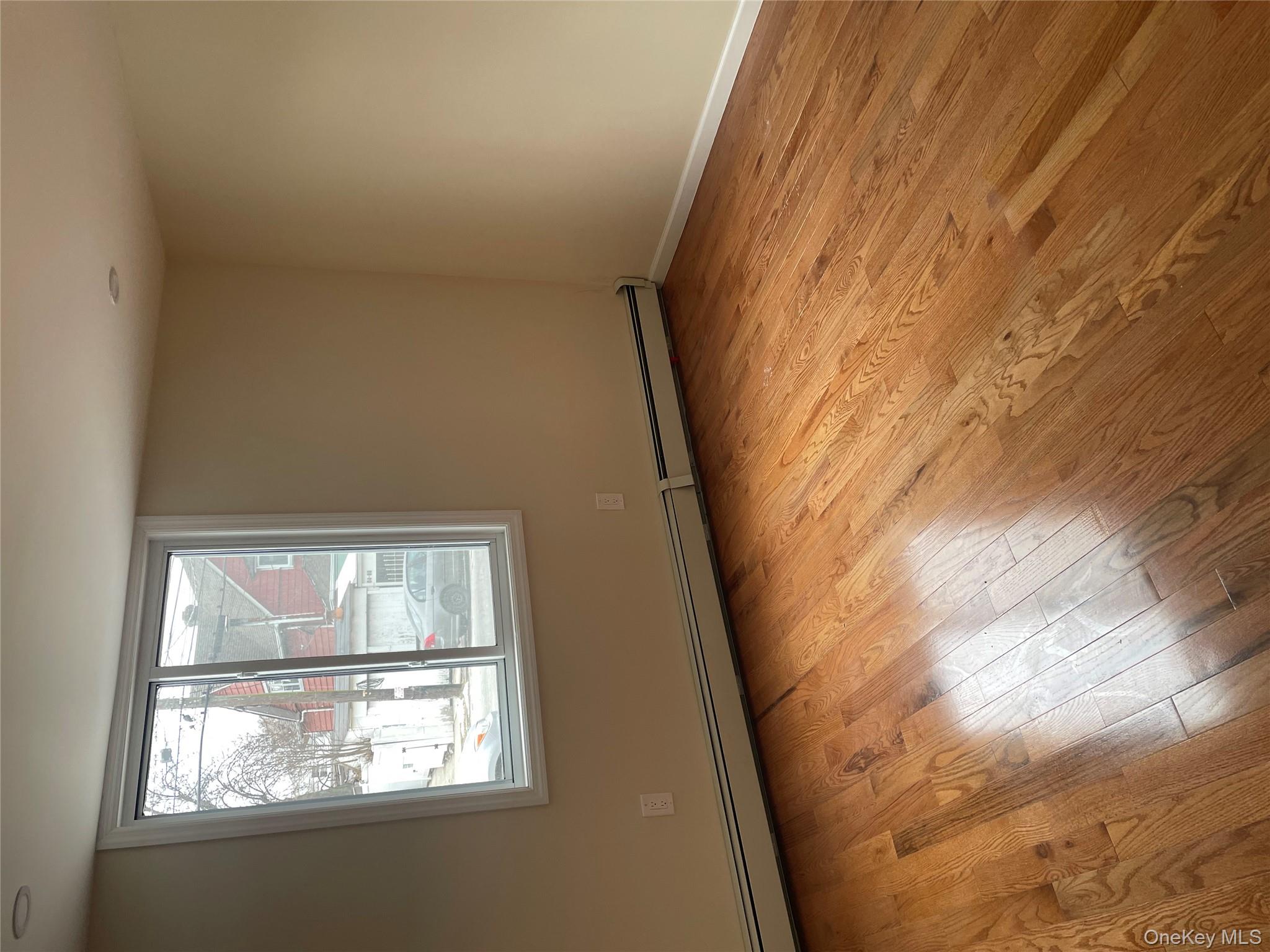 10481 165th Street, Jamaica, NY 11433