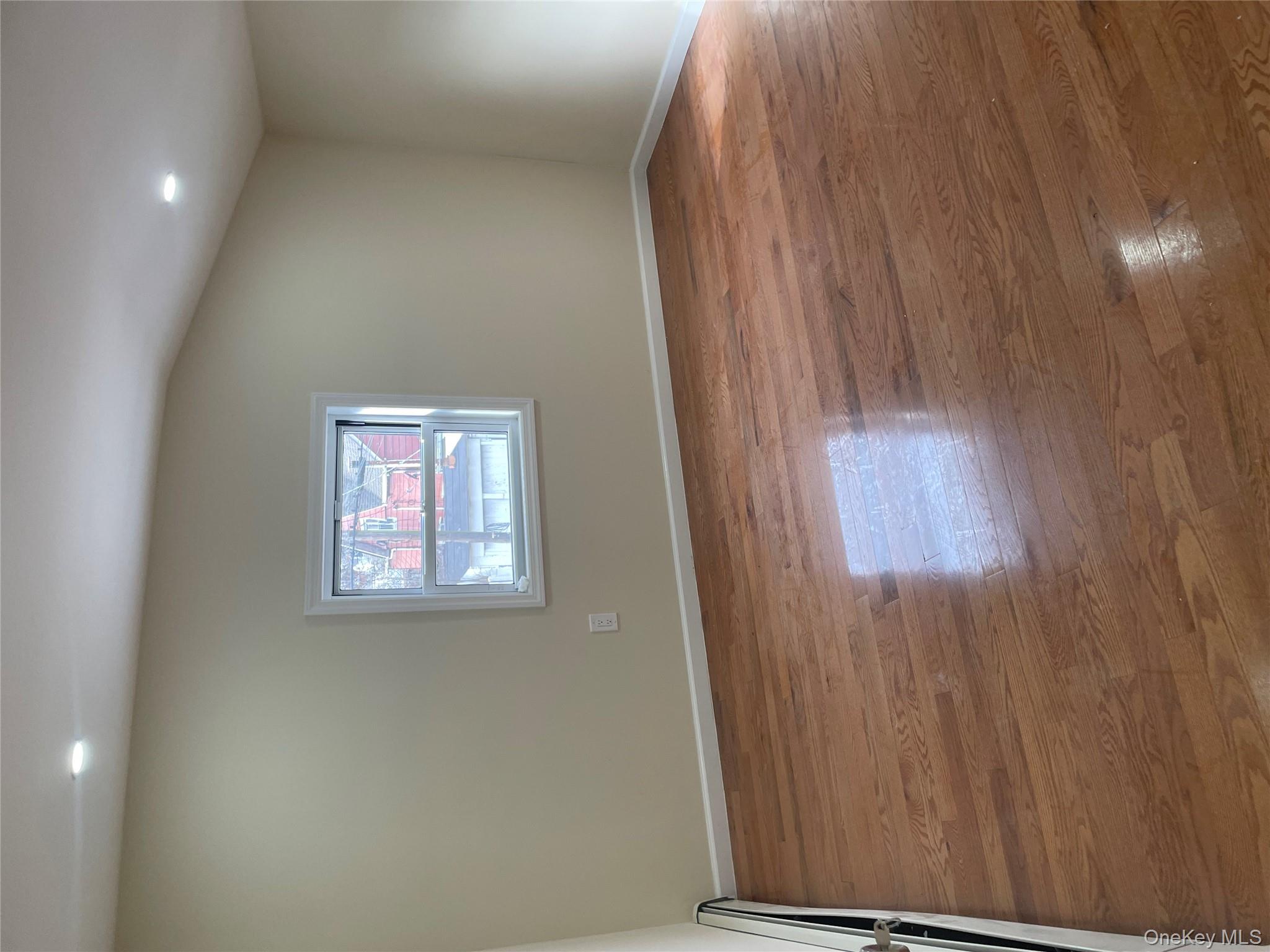 10481 165th Street, Jamaica, NY 11433