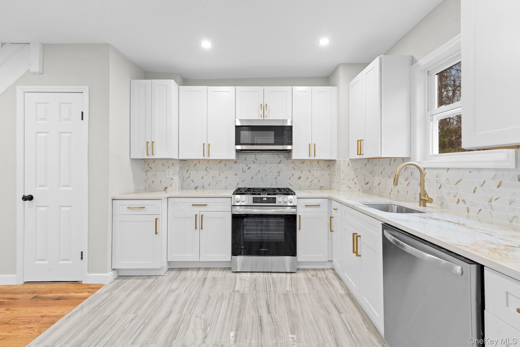 187-41 Tioga Drive, Saint Albans, NY 11412