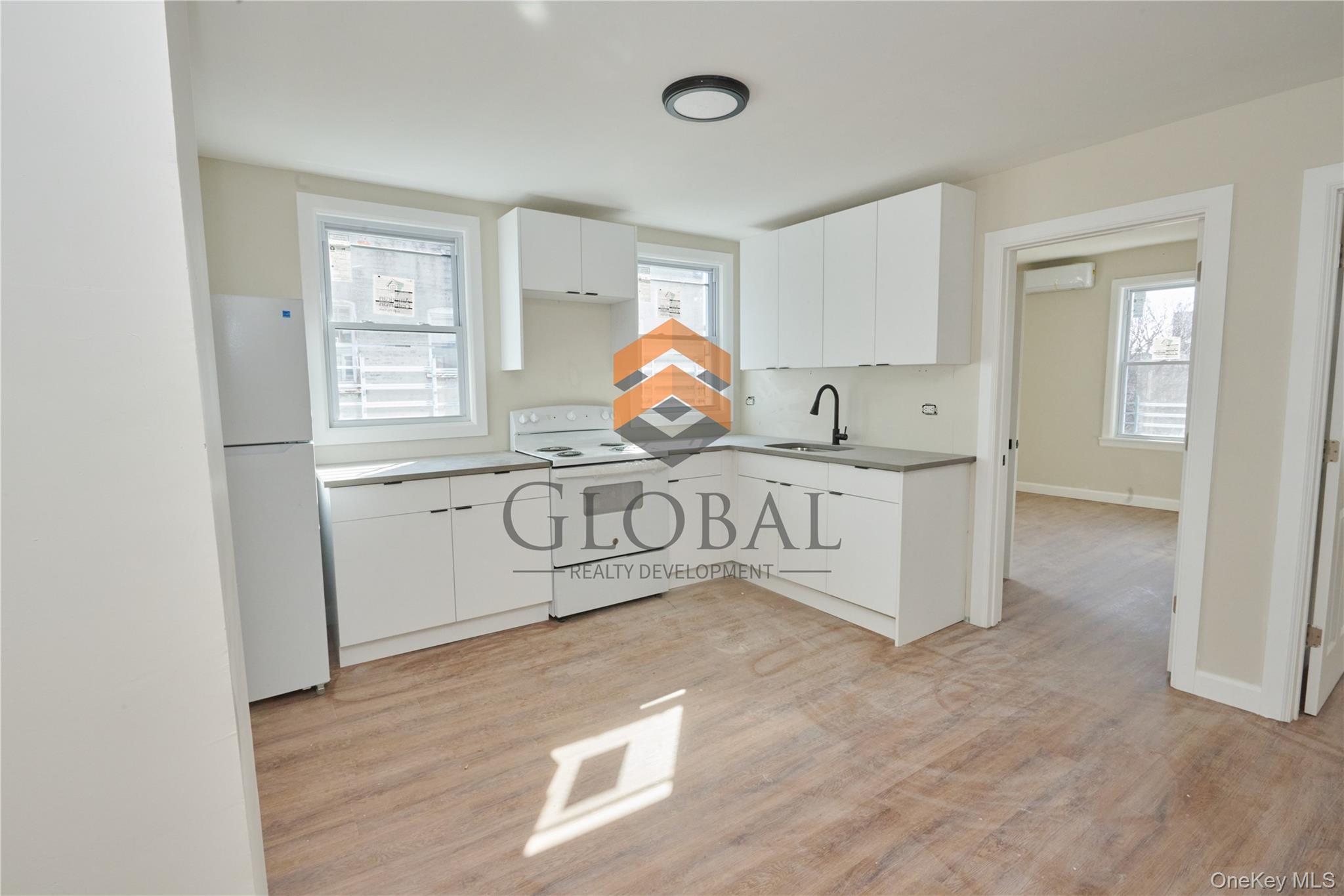 762 E 221st Street, Bronx, NY 10467