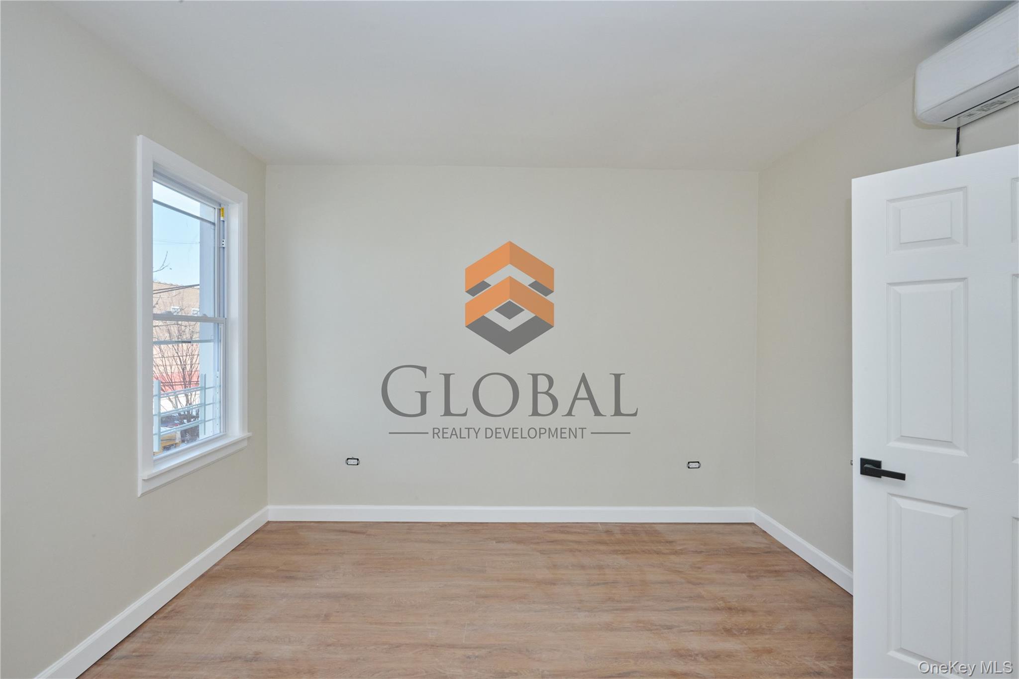 762 E 221st Street, Bronx, NY 10467