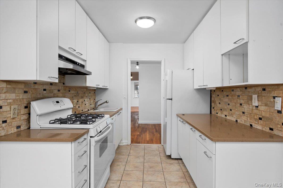 20 Keogh Lane # 1b, New Rochelle, NY 10805