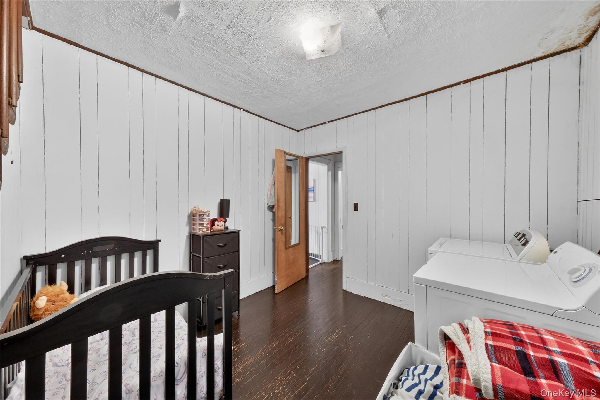 5 Miller Place, Poughkeepsie, NY 12601