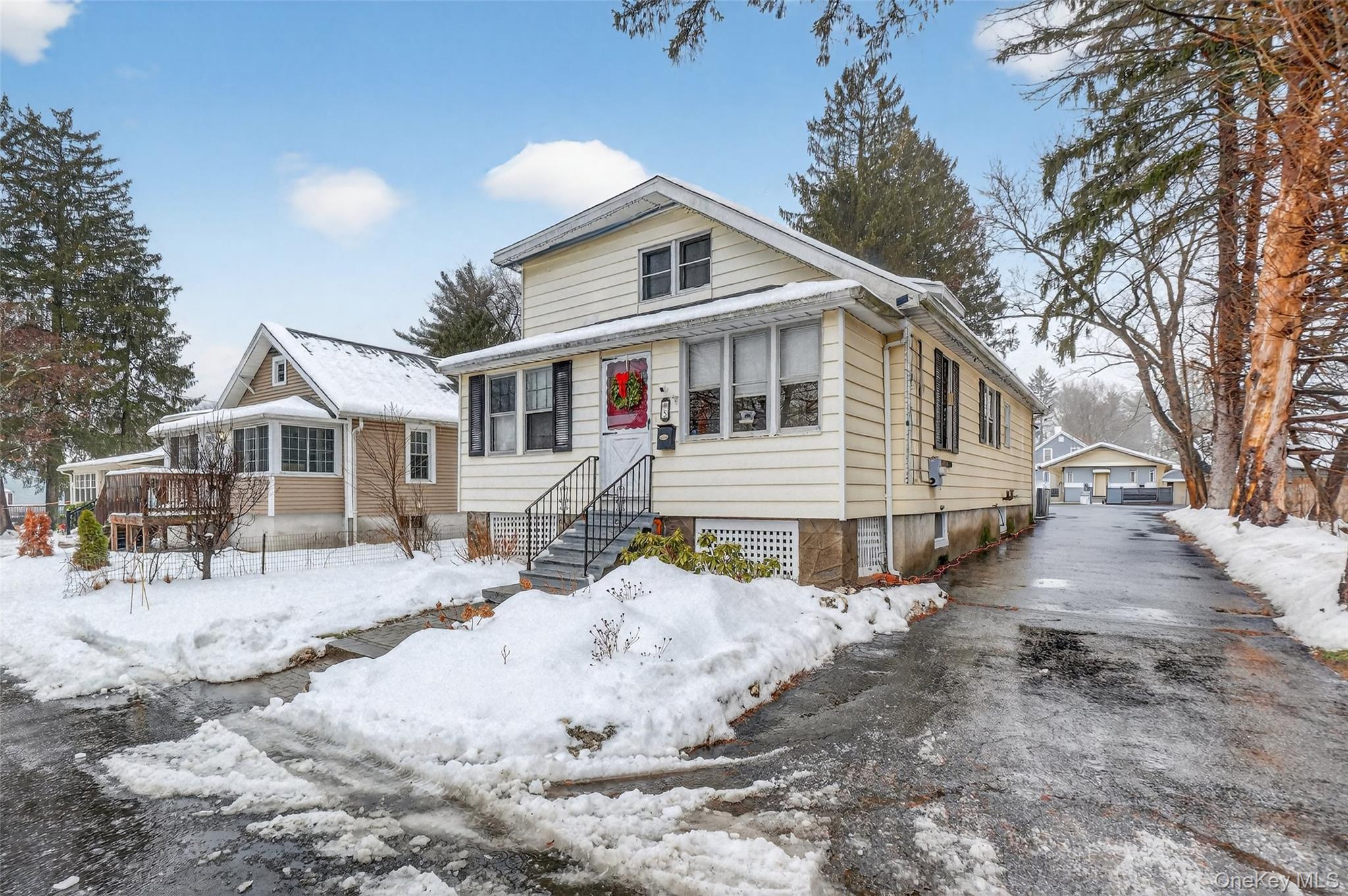 5 Miller Place, Poughkeepsie, NY 12601