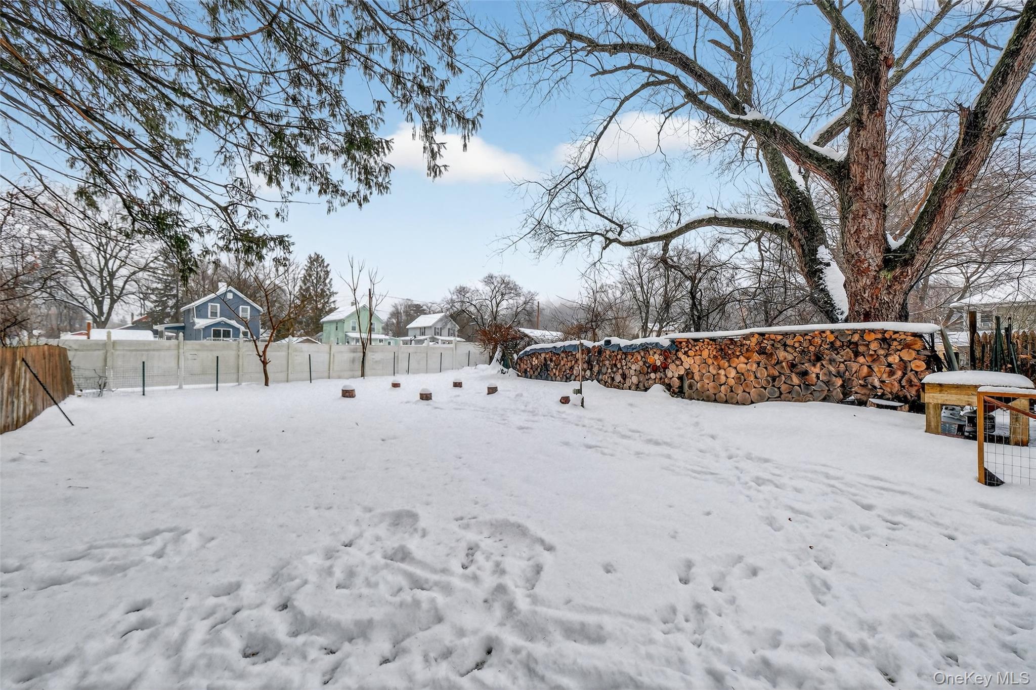 5 Miller Place, Poughkeepsie, NY 12601