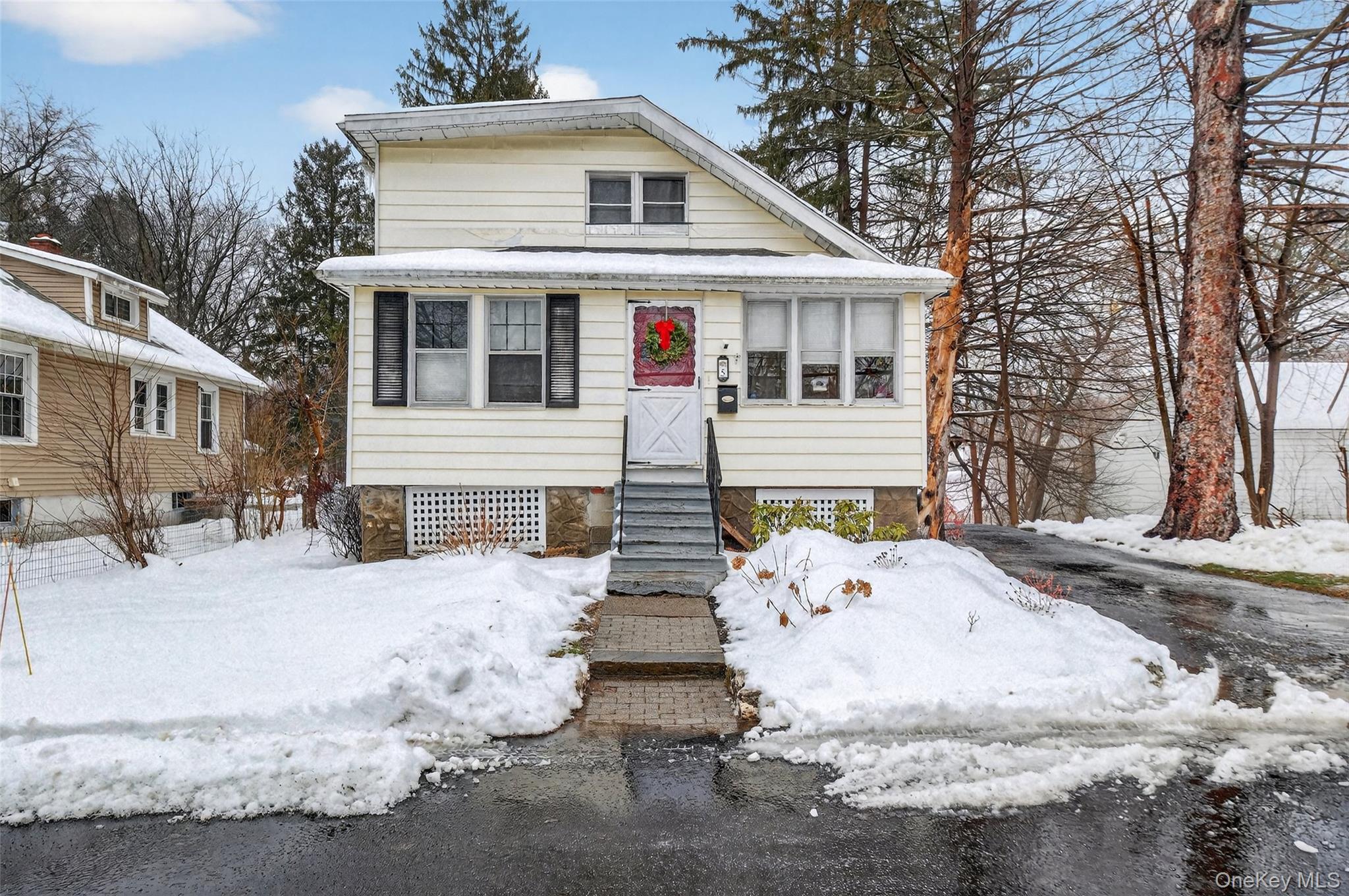 5 Miller Place, Poughkeepsie, NY 12601