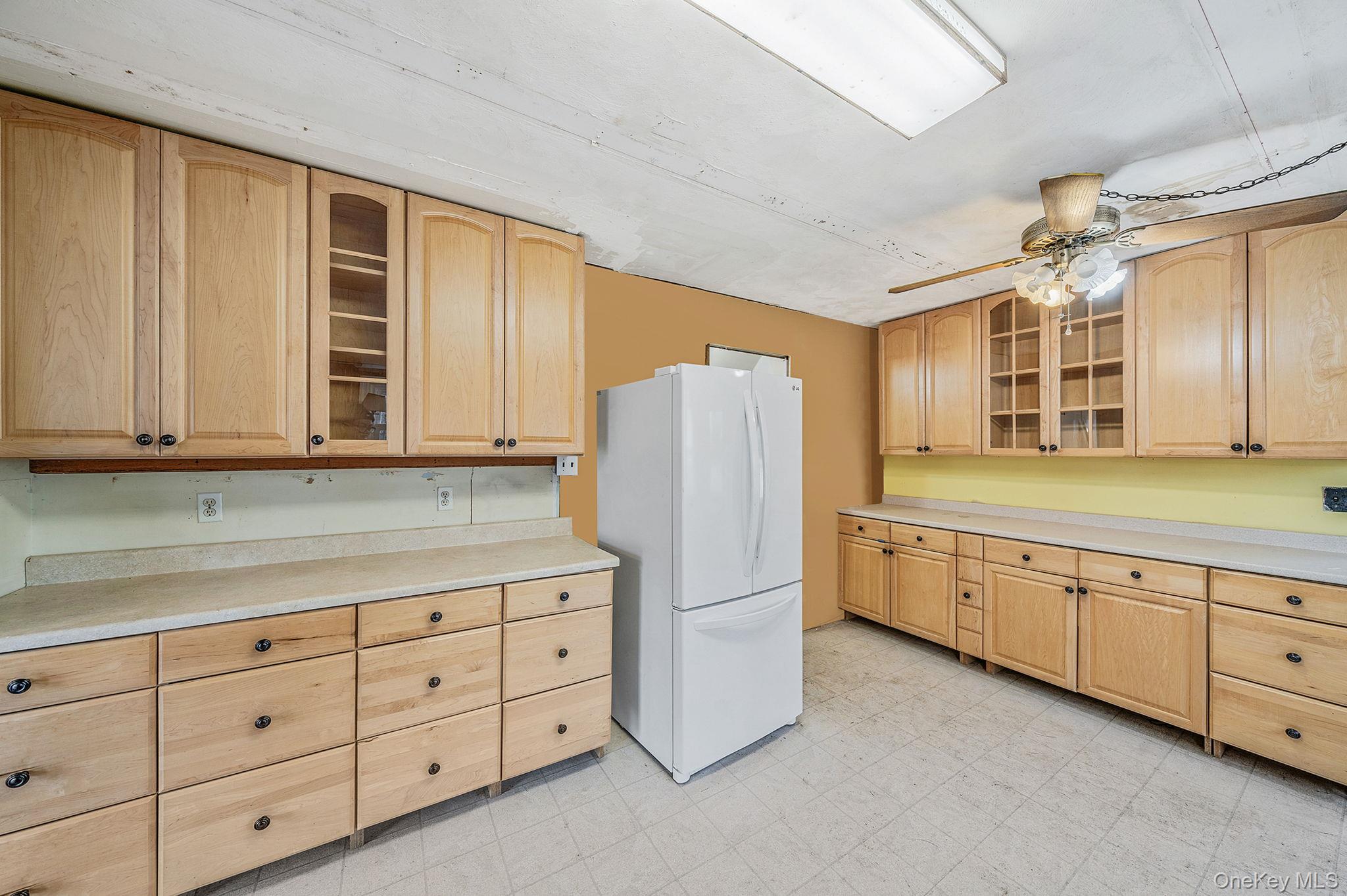 120 Rustic Road, Port Jefferson, NY 11777