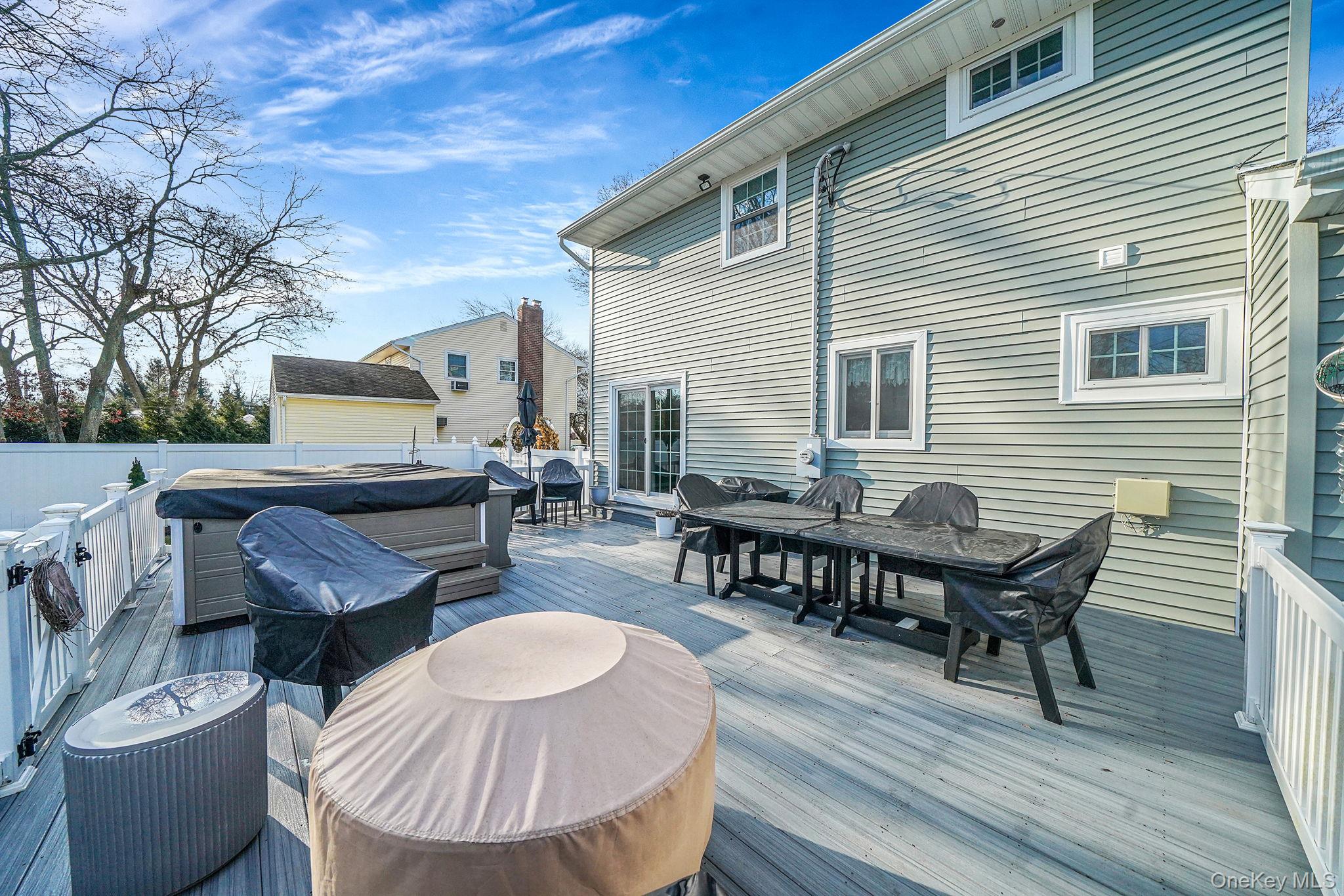 263 Keswick Drive, East Islip, NY 11730