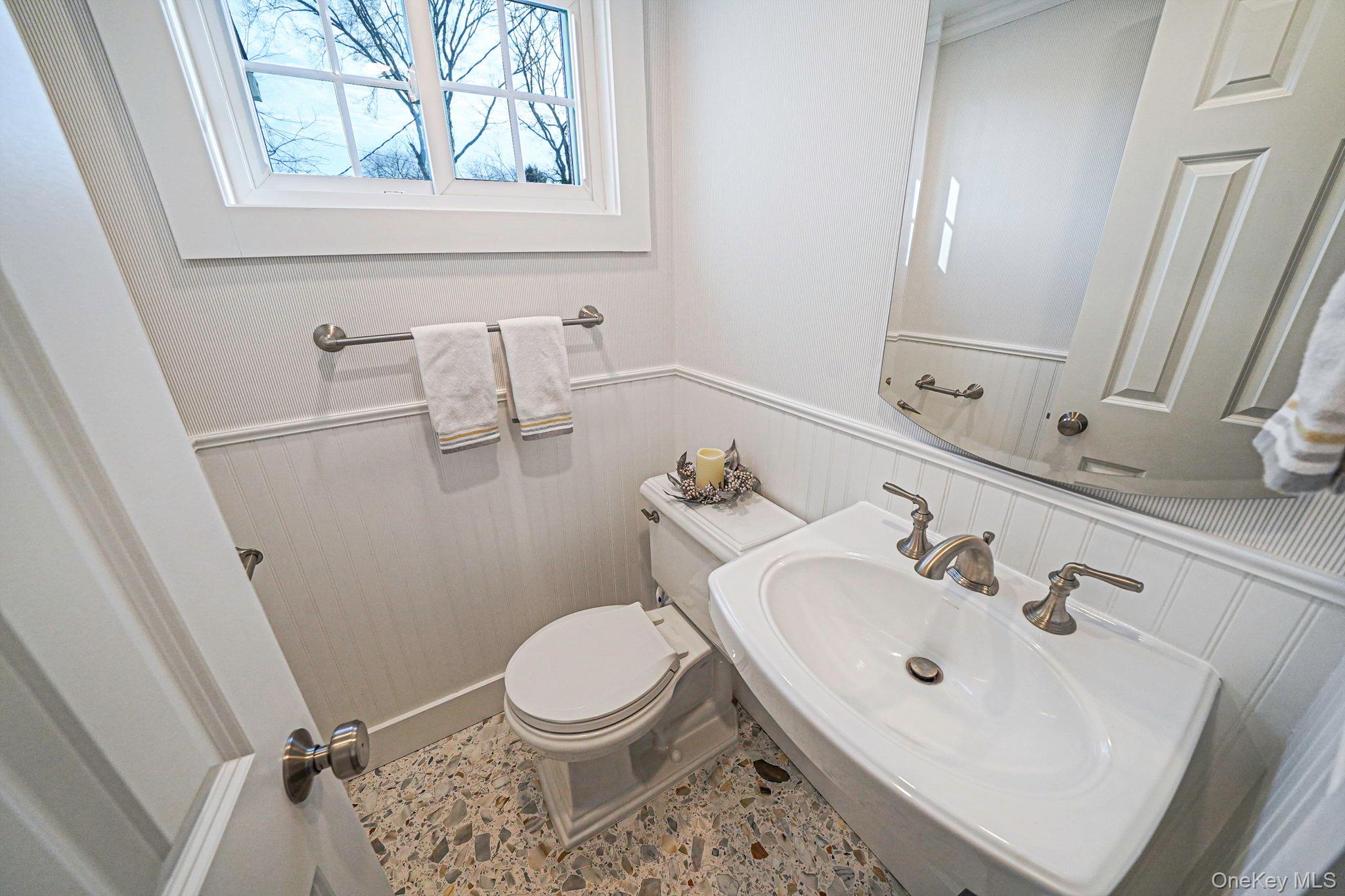 263 Keswick Drive, East Islip, NY 11730