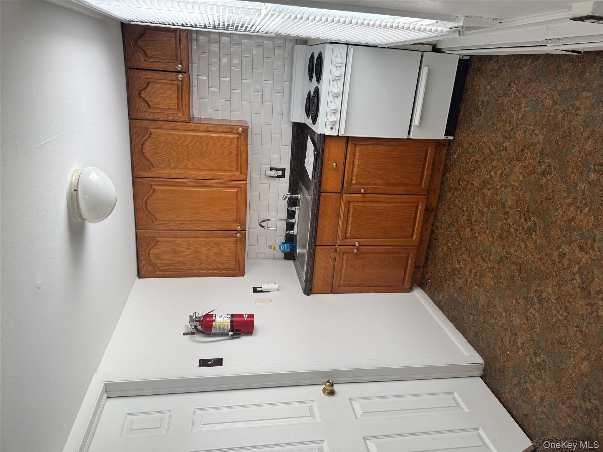 523 Fostertown Road, Newburgh, NY 12550