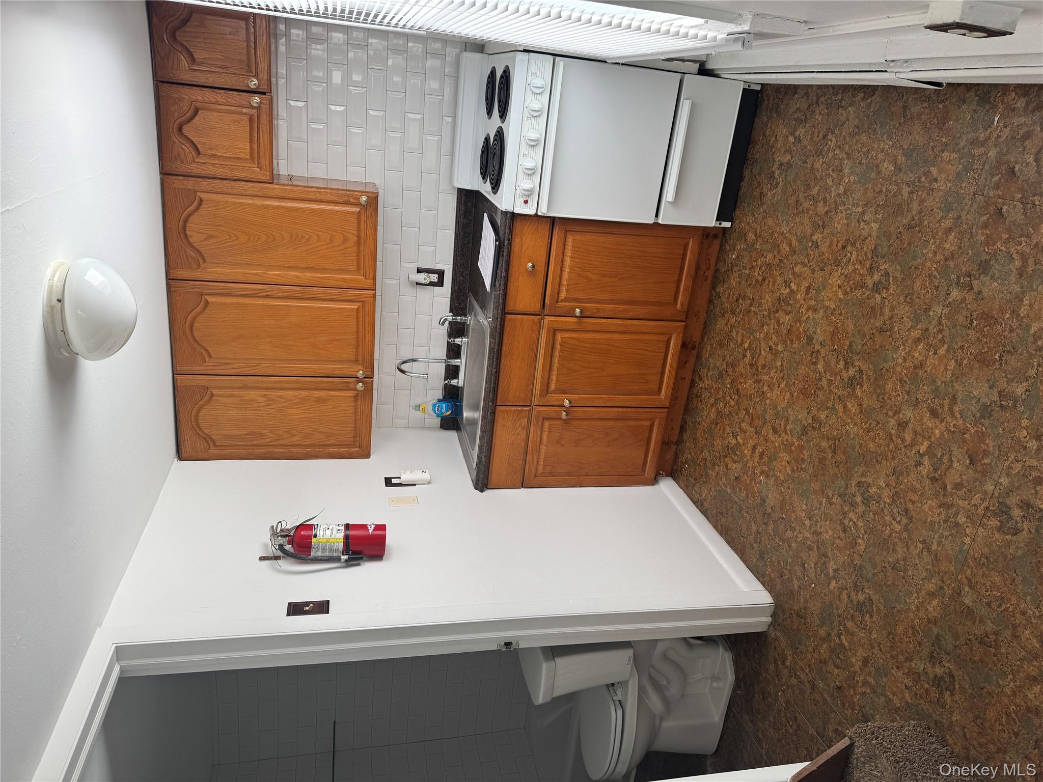 523 Fostertown Road, Newburgh, NY 12550