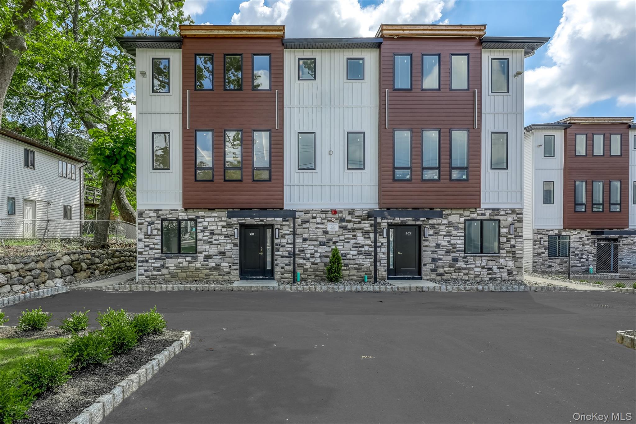 128 Union Road # 201, Spring Valley, NY 10977