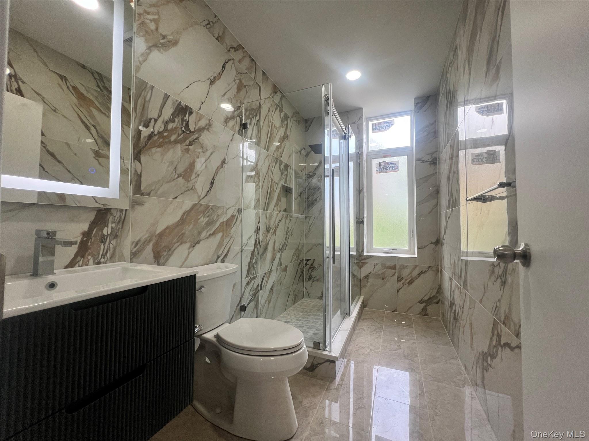 118 street 515 1/2, New York (Manhattan), NY 10035