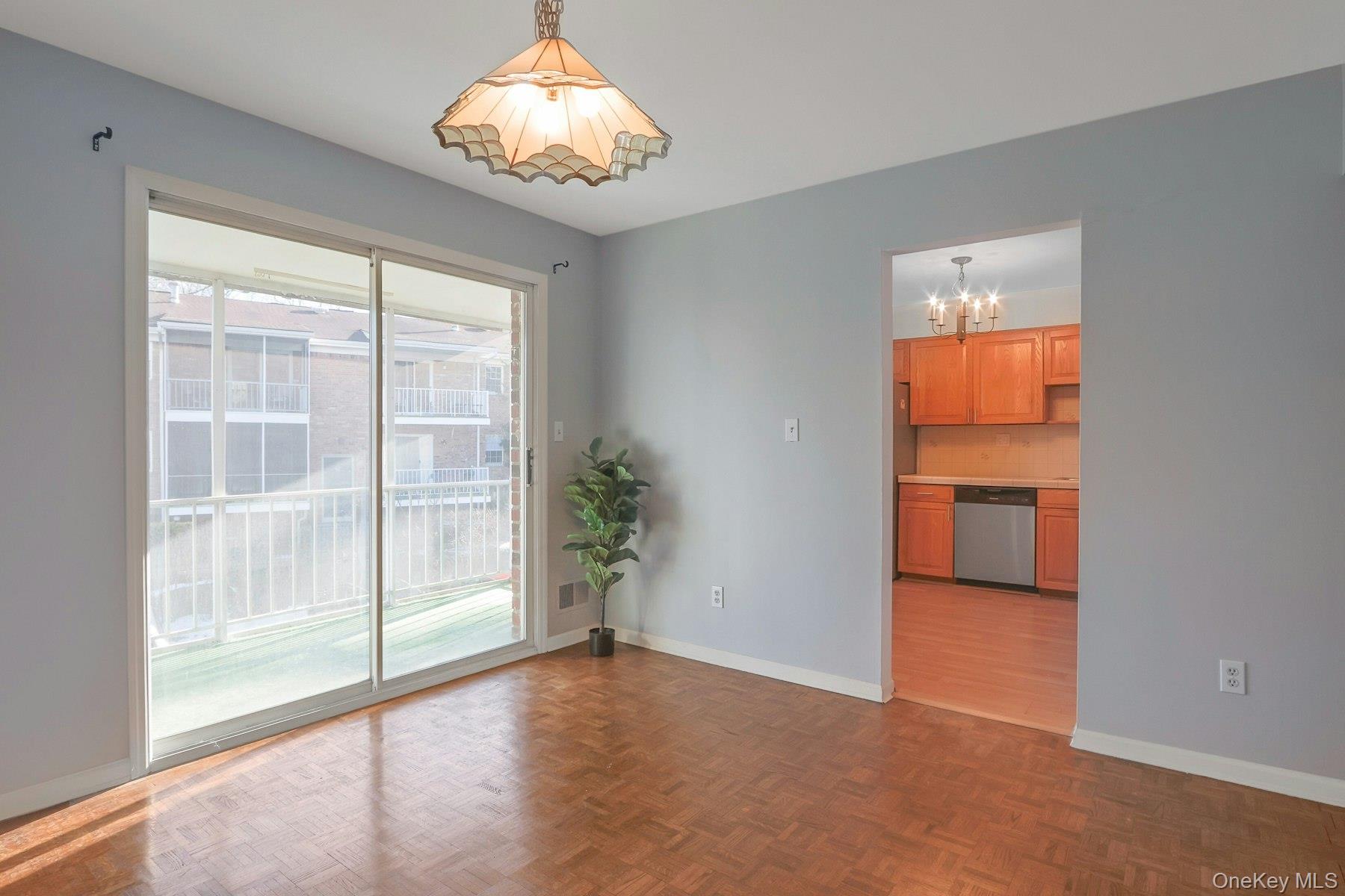 102 Yorkshire Drive # Z12, Suffern, NY 10901