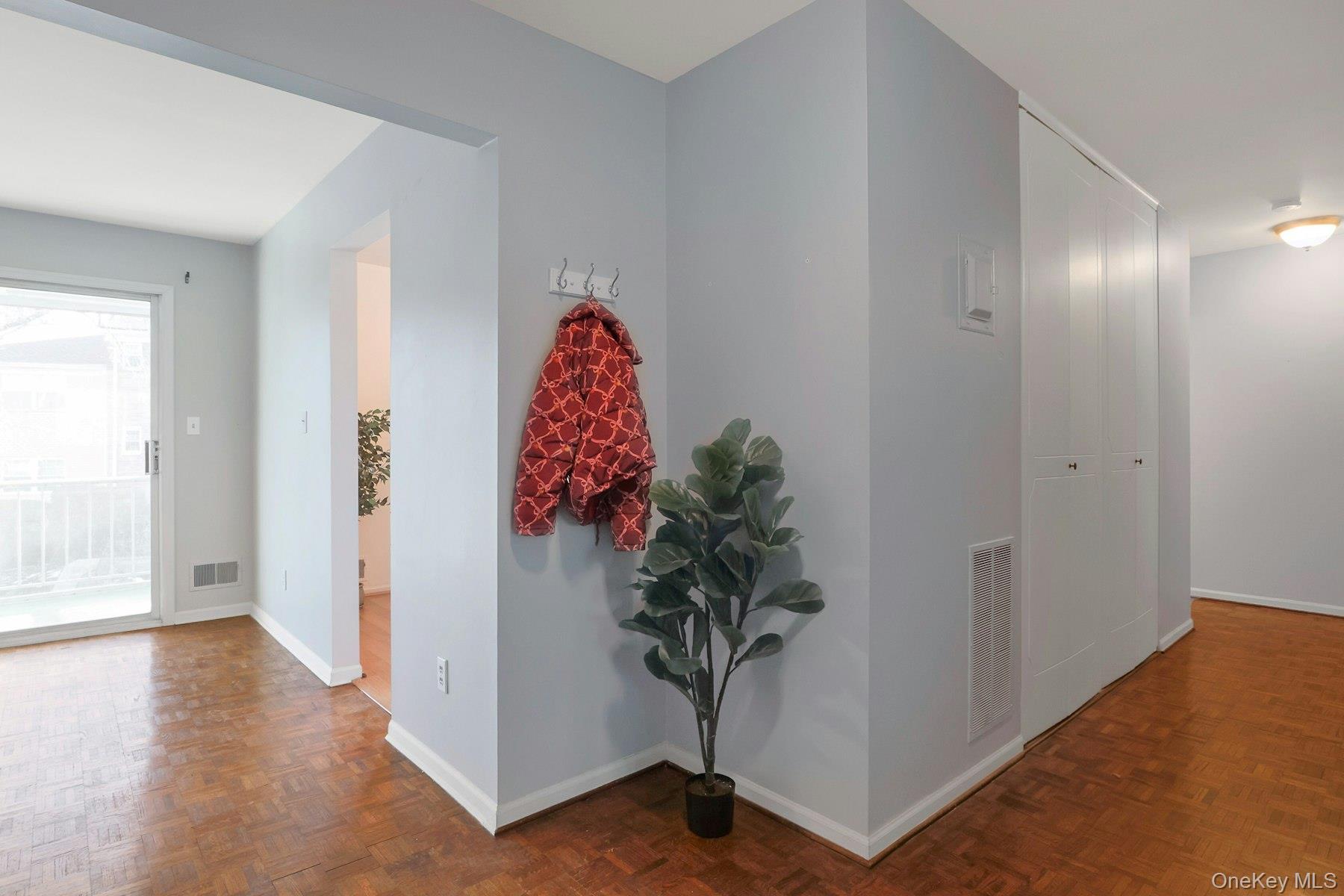 102 Yorkshire Drive # Z12, Suffern, NY 10901