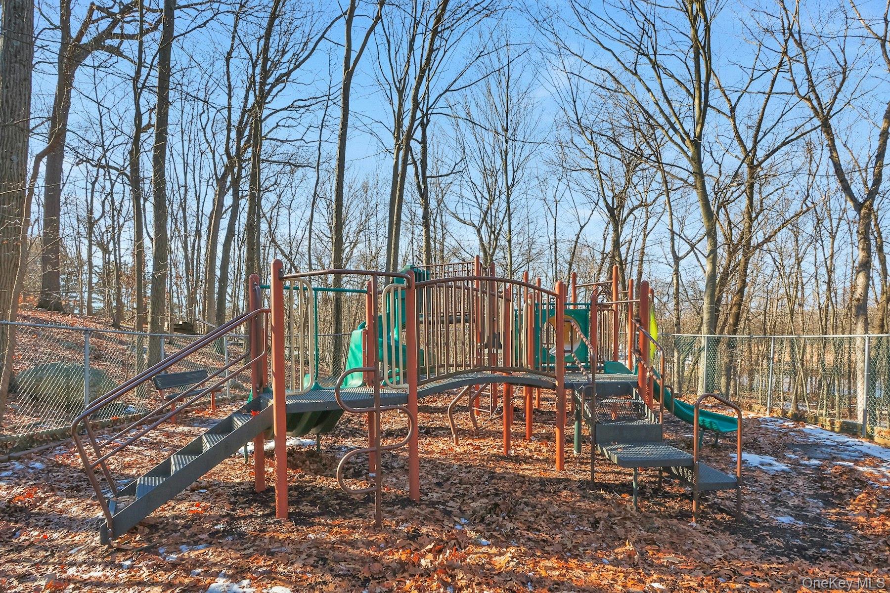 102 Yorkshire Drive # Z12, Suffern, NY 10901