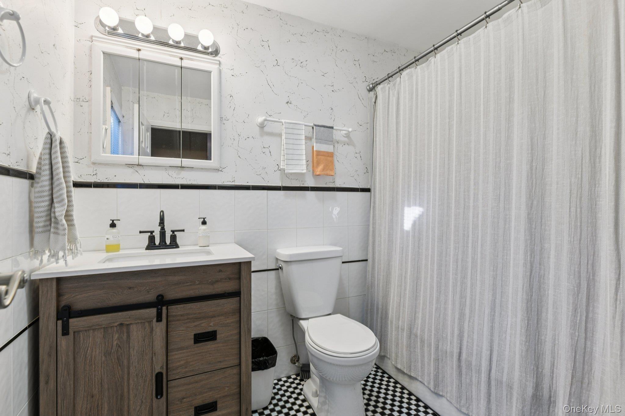 60 Green Avenue, Patchogue, NY 11772