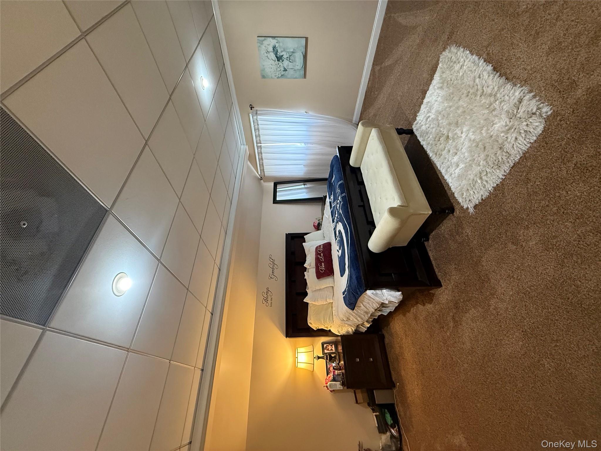 57 Laurel Road, Lindenhurst, NY 11757