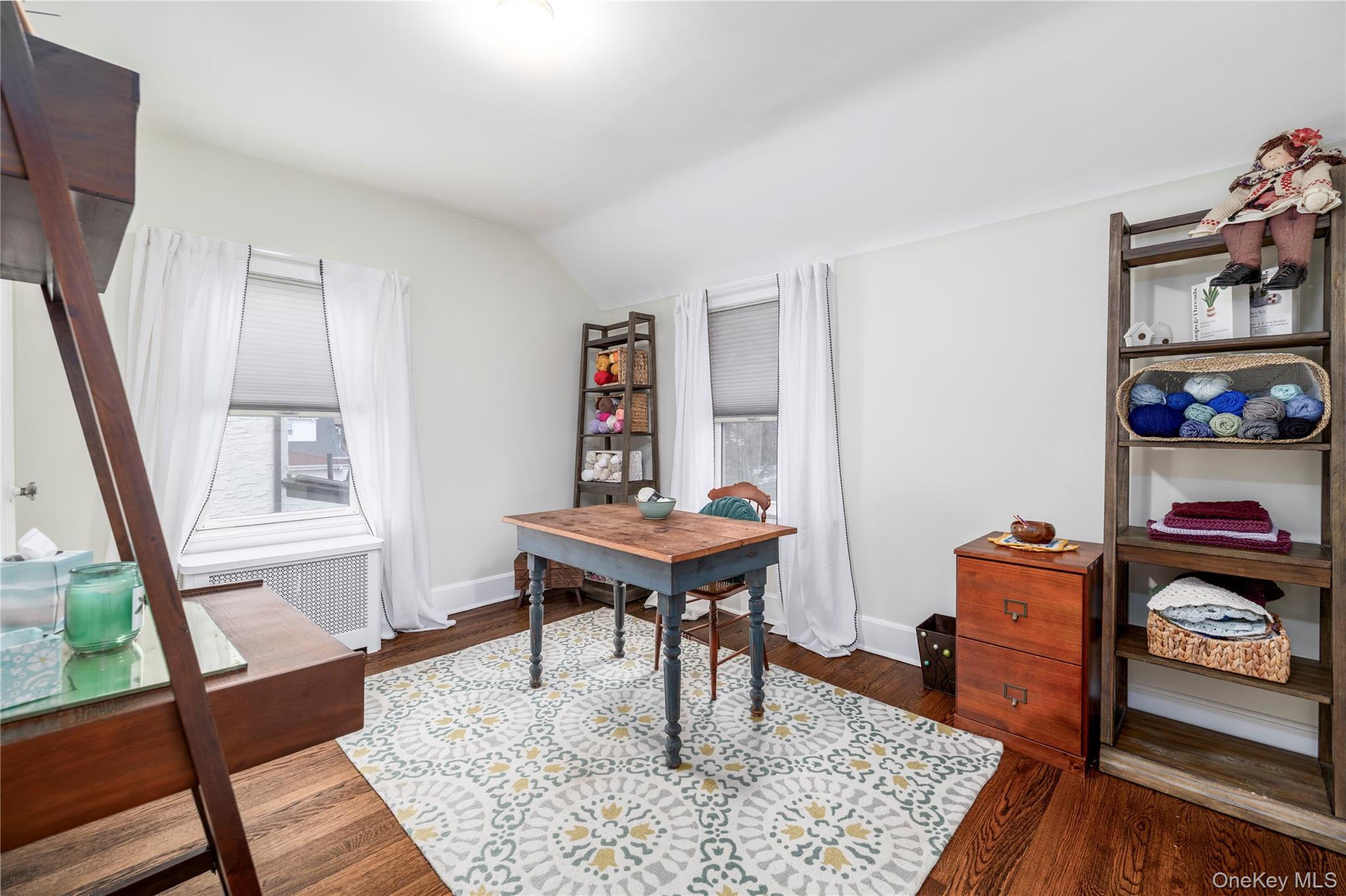 17 Roxbury Road, Rockville Centre, NY 11570