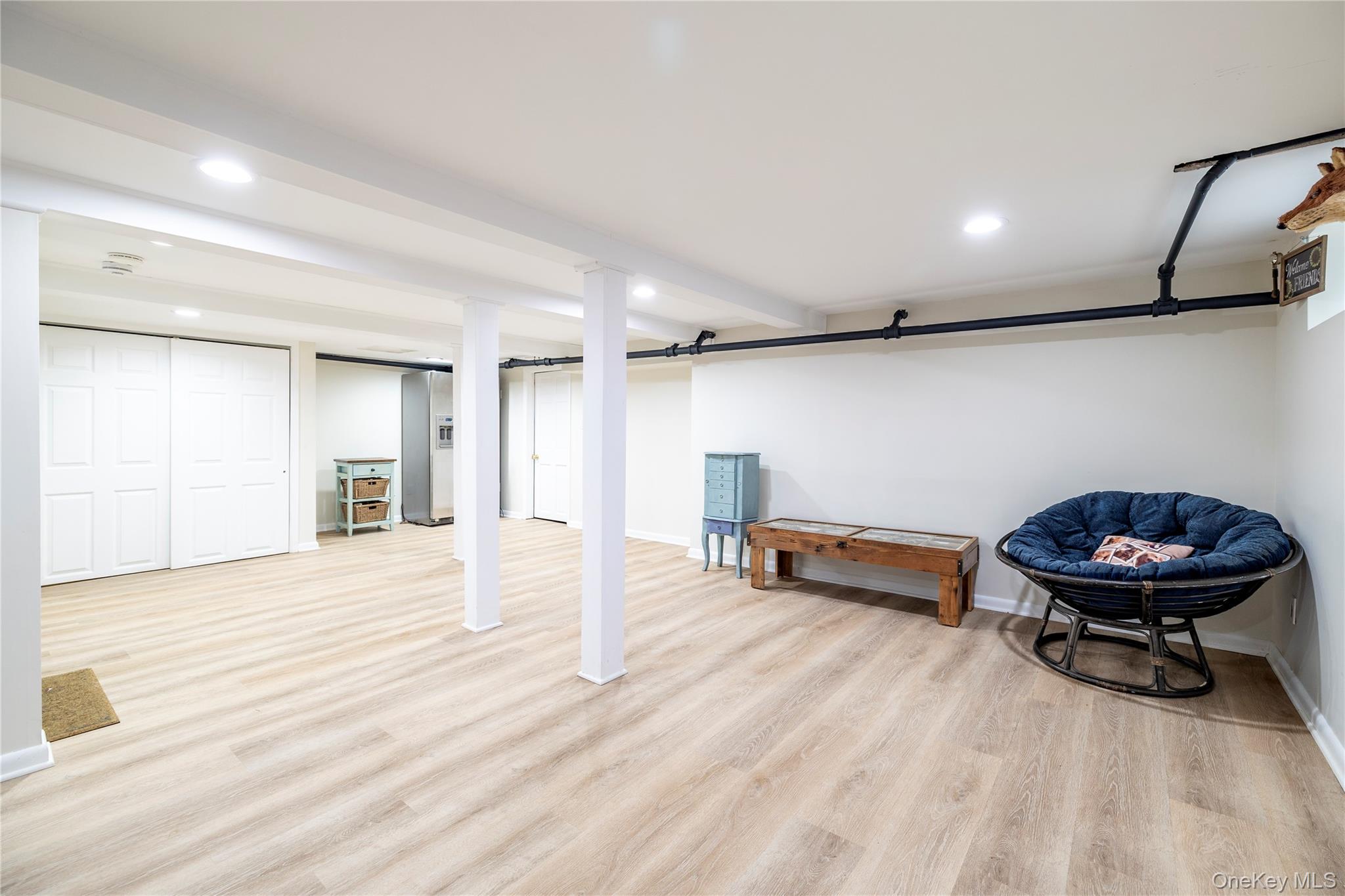 17 Roxbury Road, Rockville Centre, NY 11570