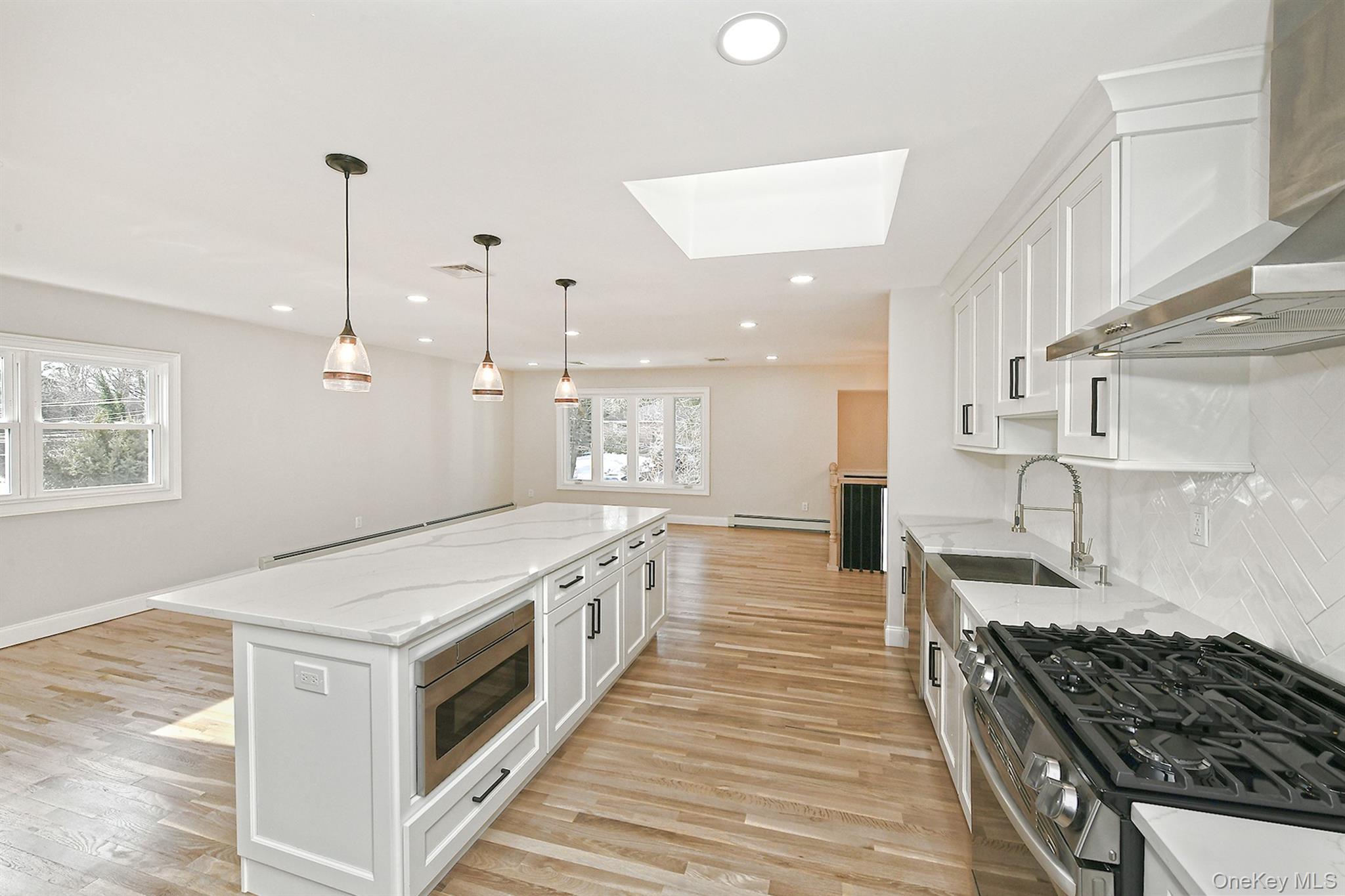 230 Townline Road, Commack, NY 11725