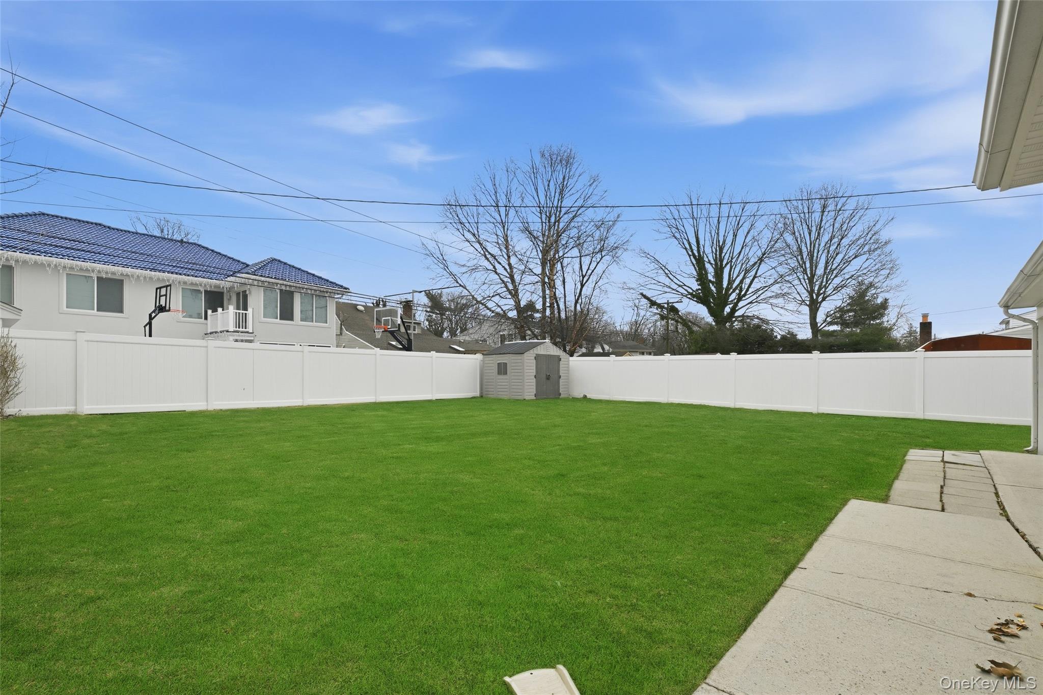 57 Cobalt Lane, Westbury, NY 11590