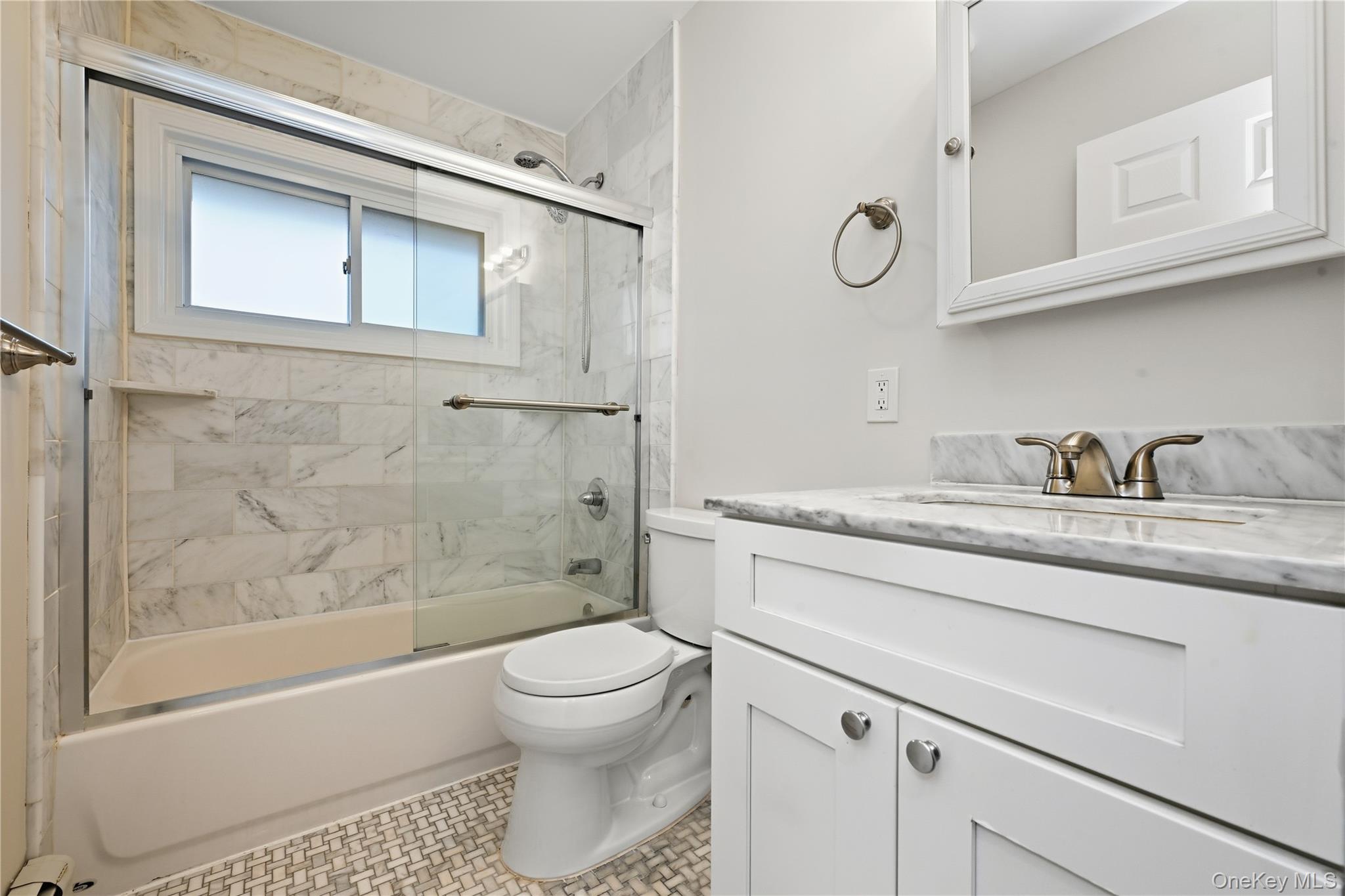 57 Cobalt Lane, Westbury, NY 11590