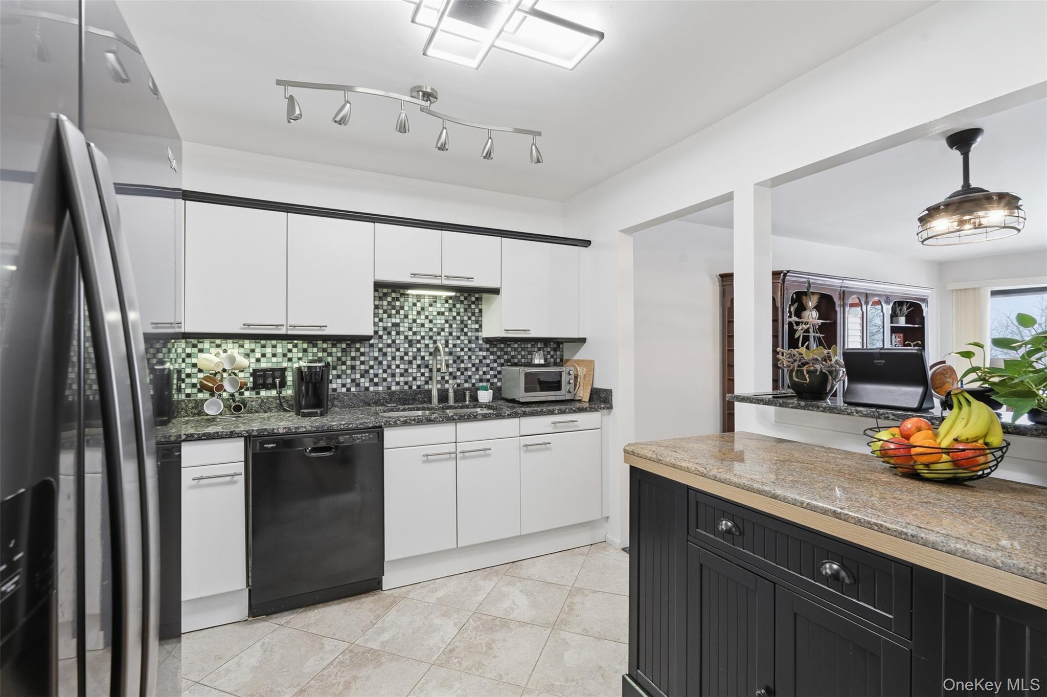 8 Hudson Watch Drive, Ossining, NY 10562