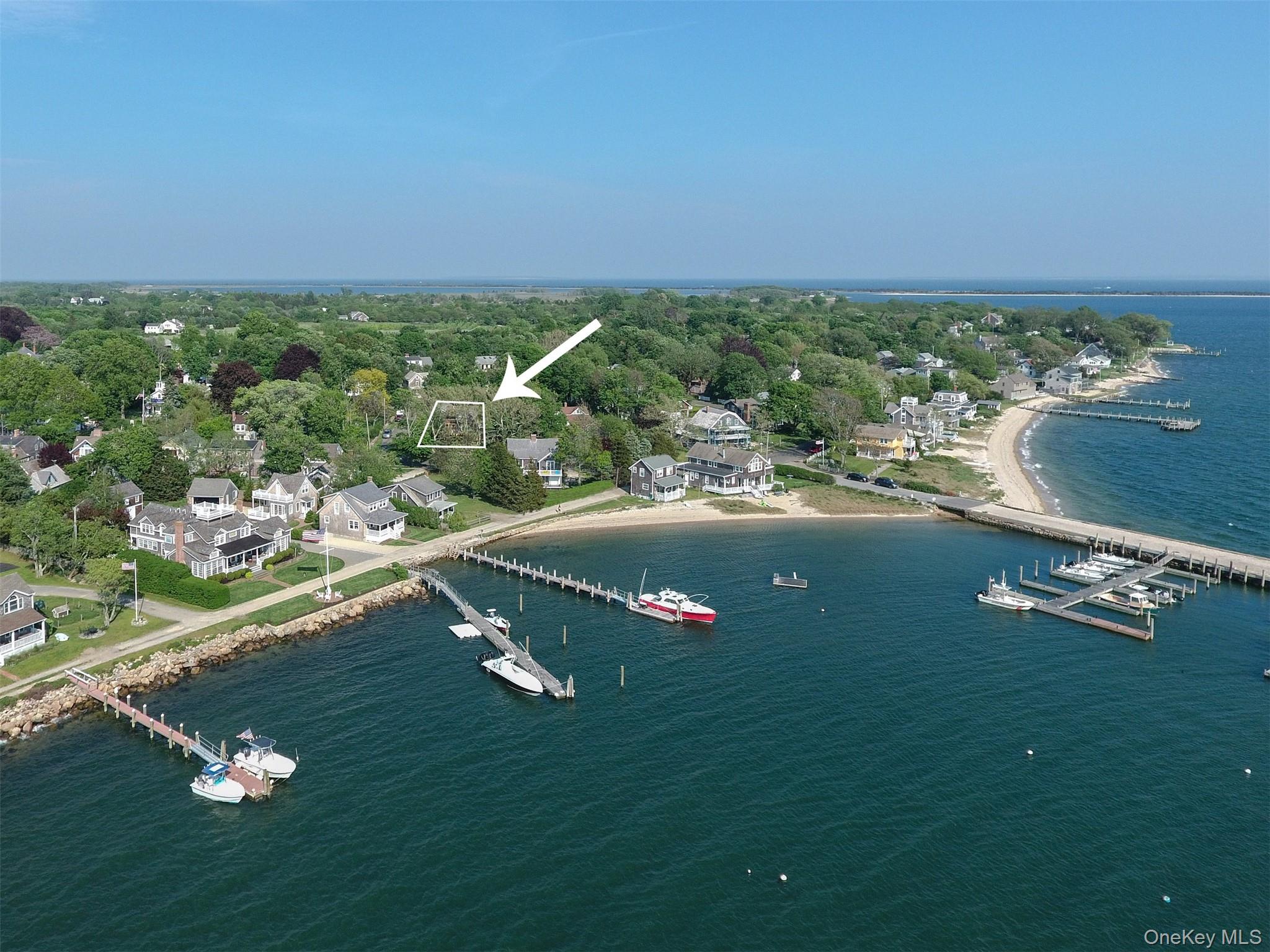 1855 Village Lane, Orient, NY 11957